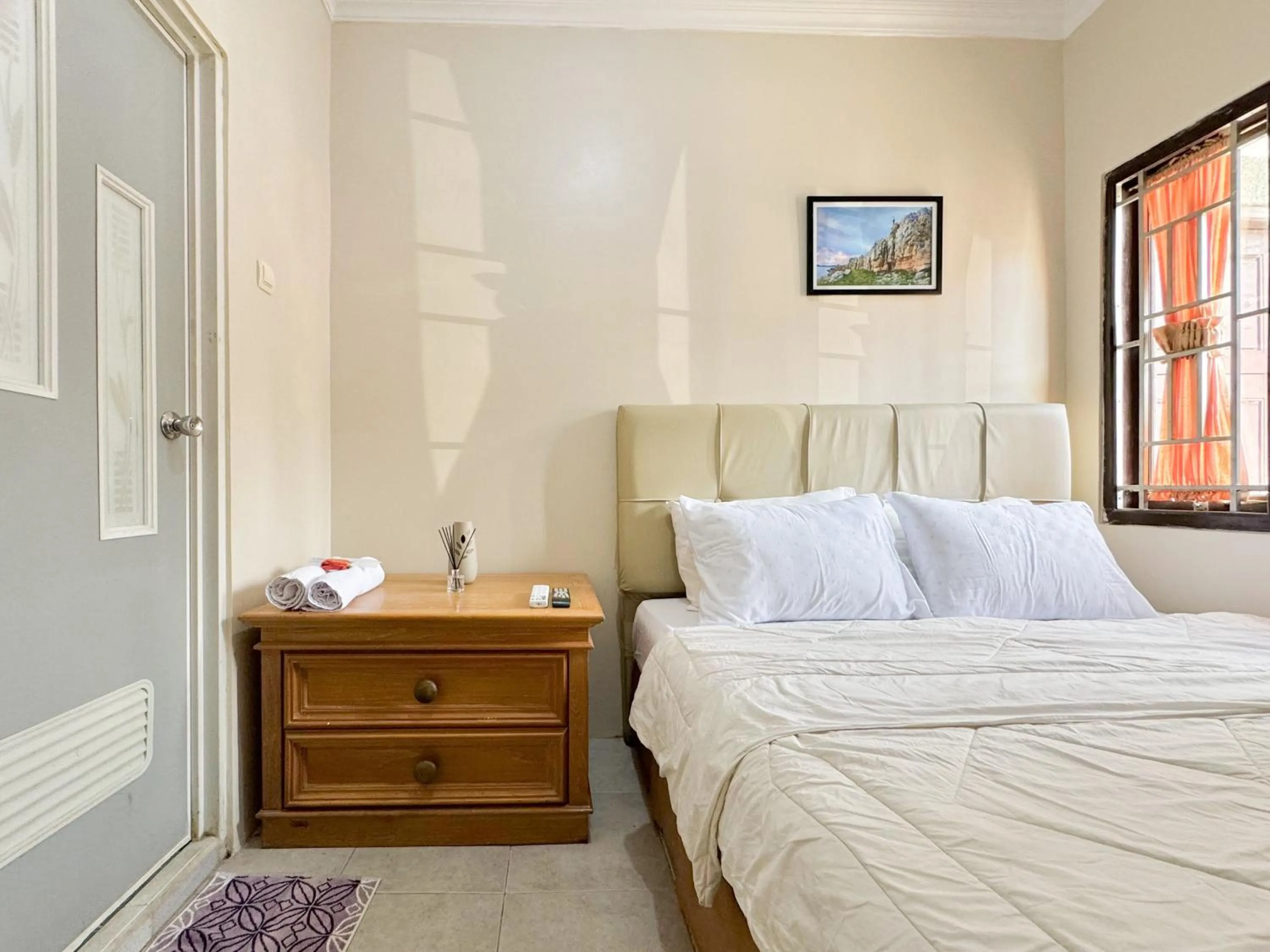 Bedroom, Bed in OWK Homestay Syariah Mitra RedDoorz Wonosobo