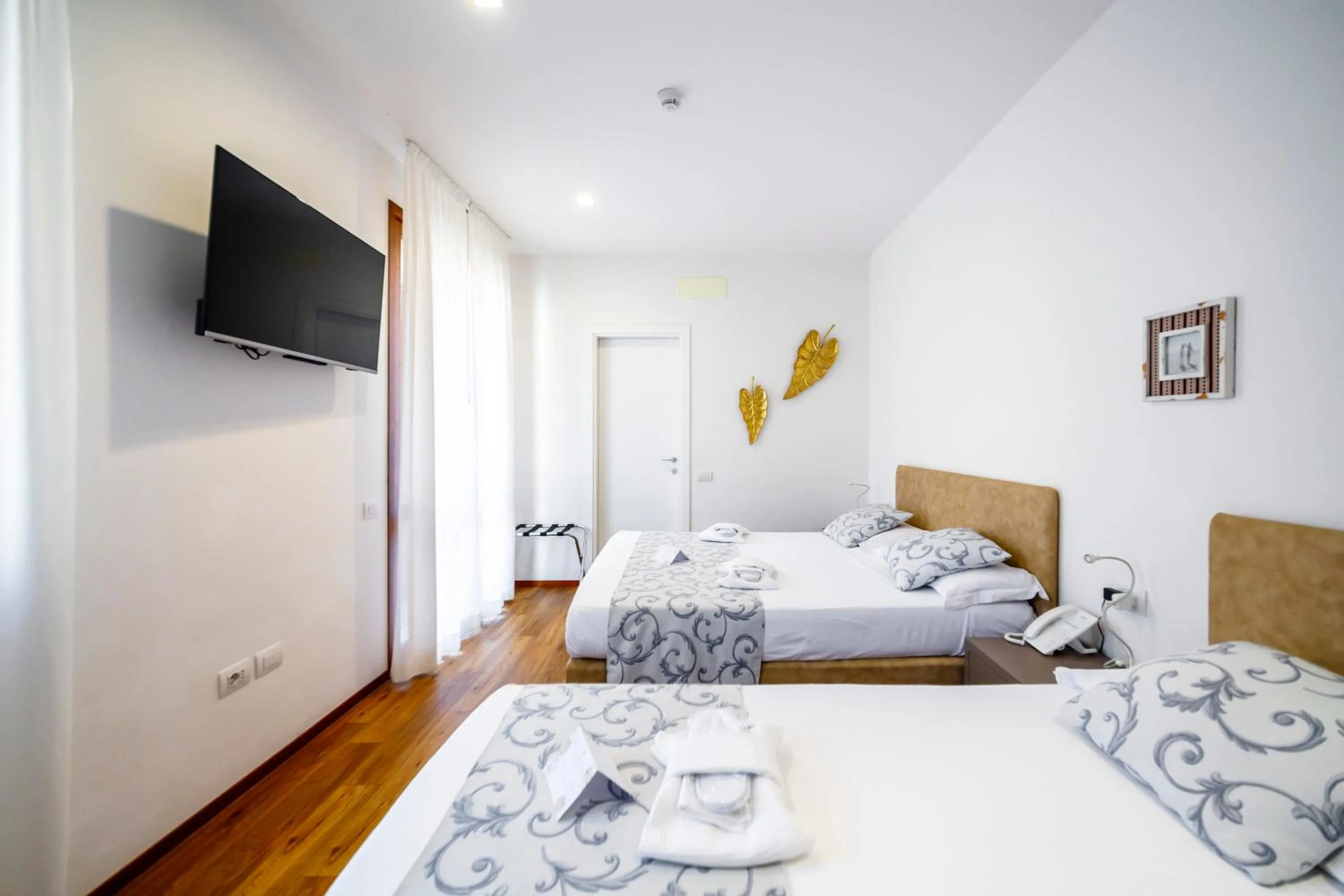 Bedroom, Bed in Albergo La Rocca