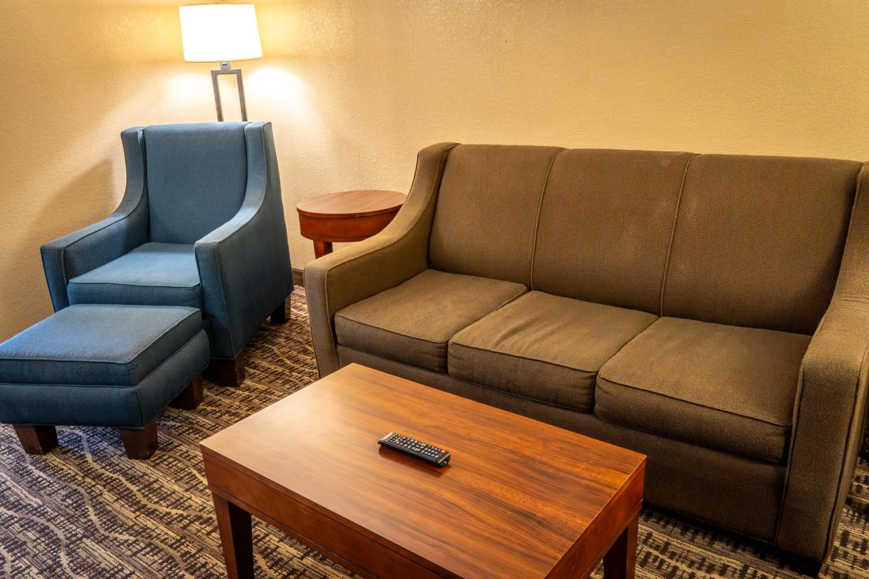 Seating area in Comfort Inn & Suites Lakeland North I-4
