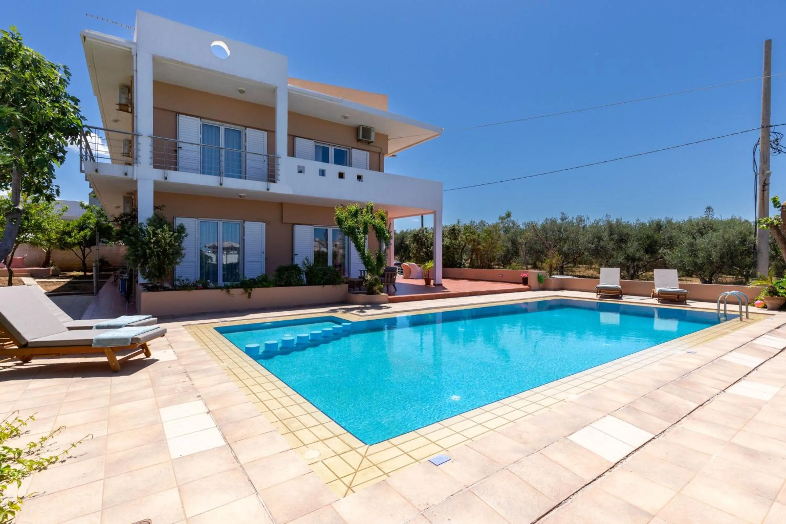 Property building in Villa Armonia Chania