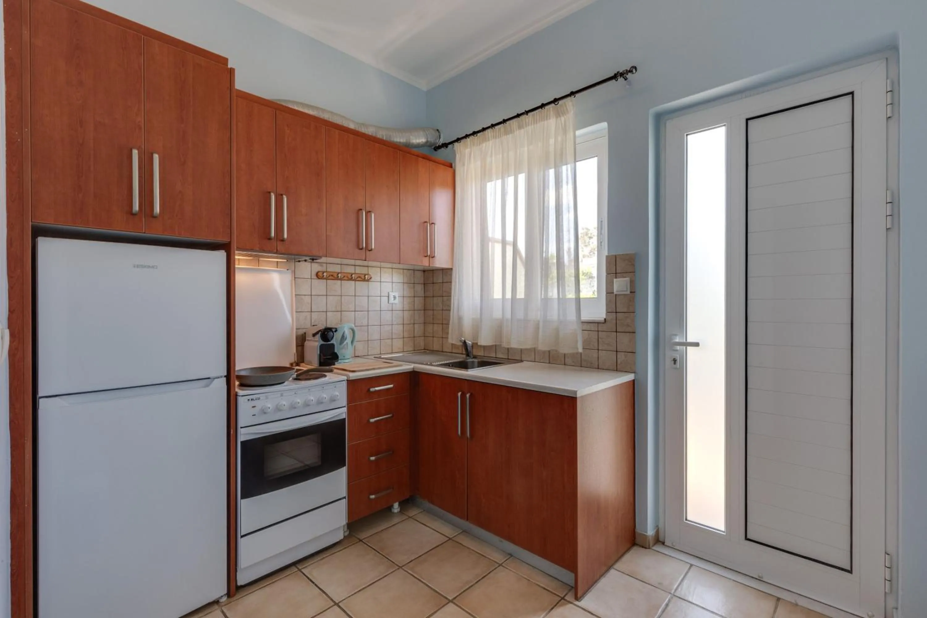 Kitchen or kitchenette in Villa Armonia Chania
