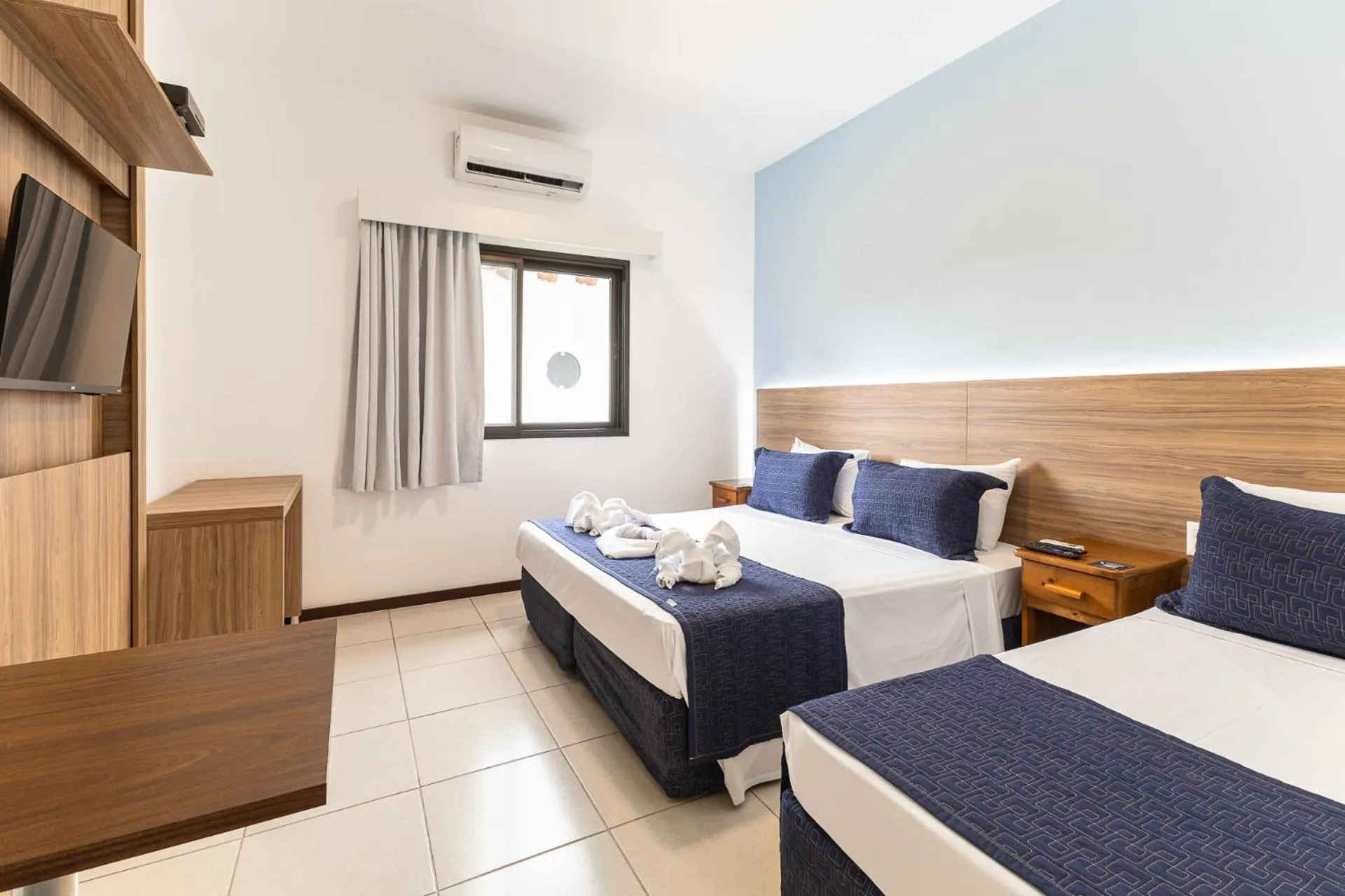 Property building, Bed in Hotel Ilhas da Grécia