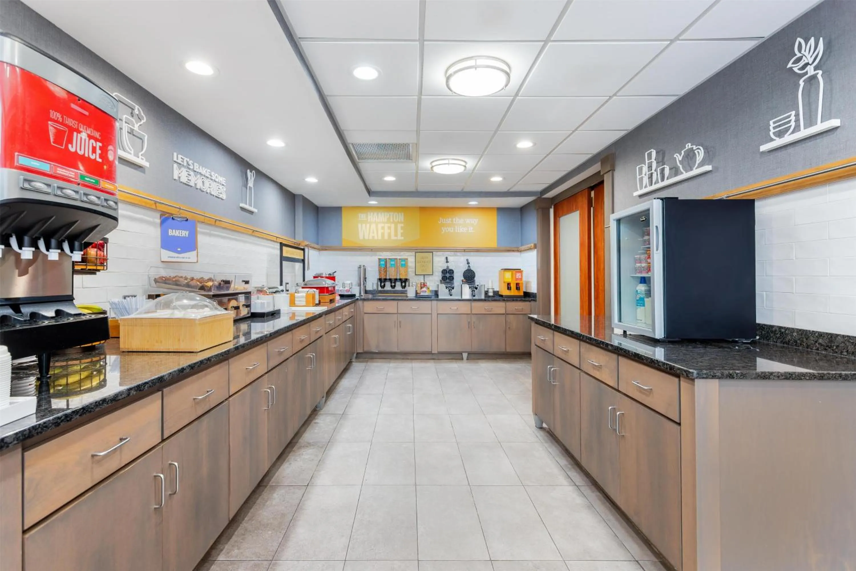 Breakfast in Hampton Inn Akron-South