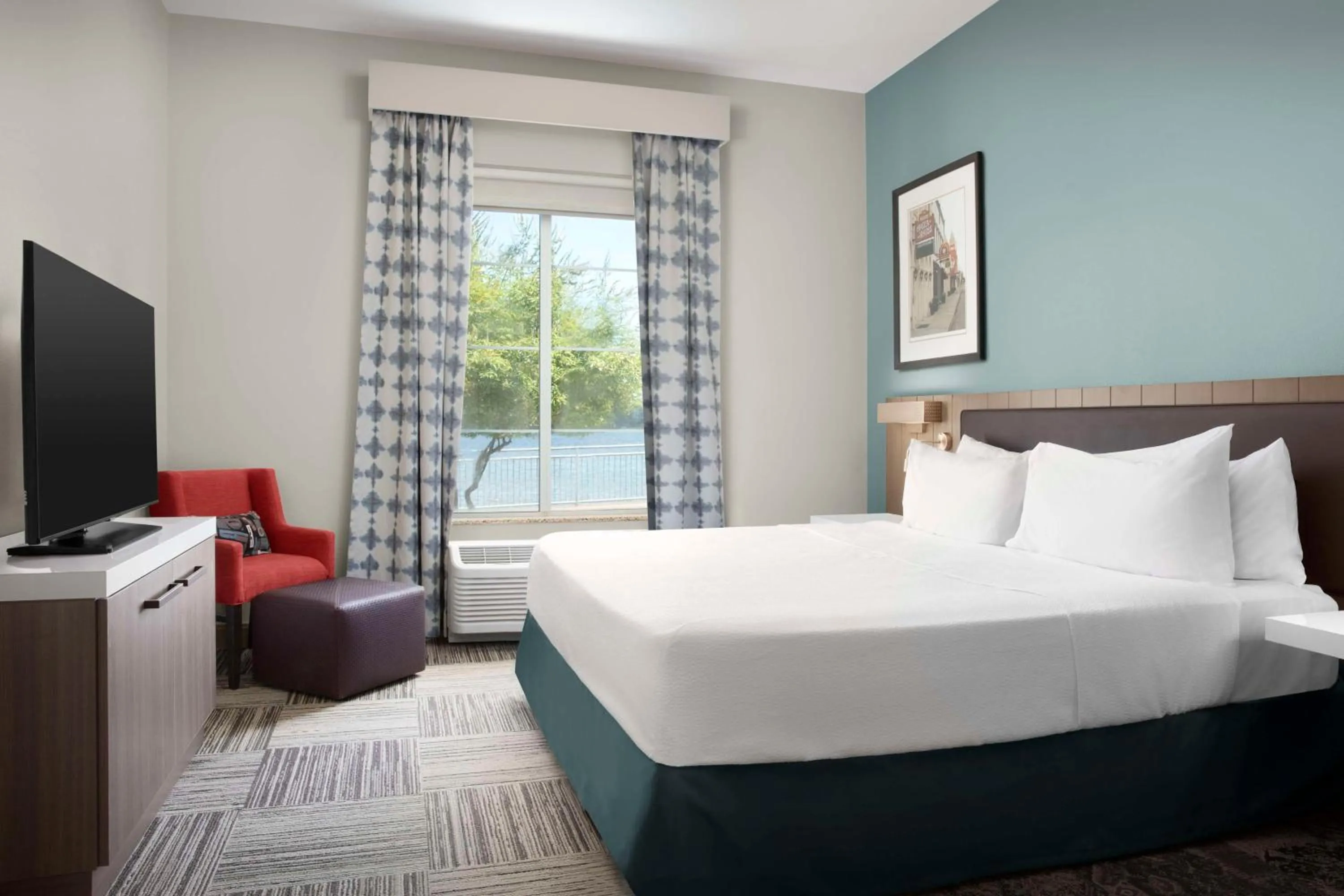 Bed in Hilton Garden Inn Granbury