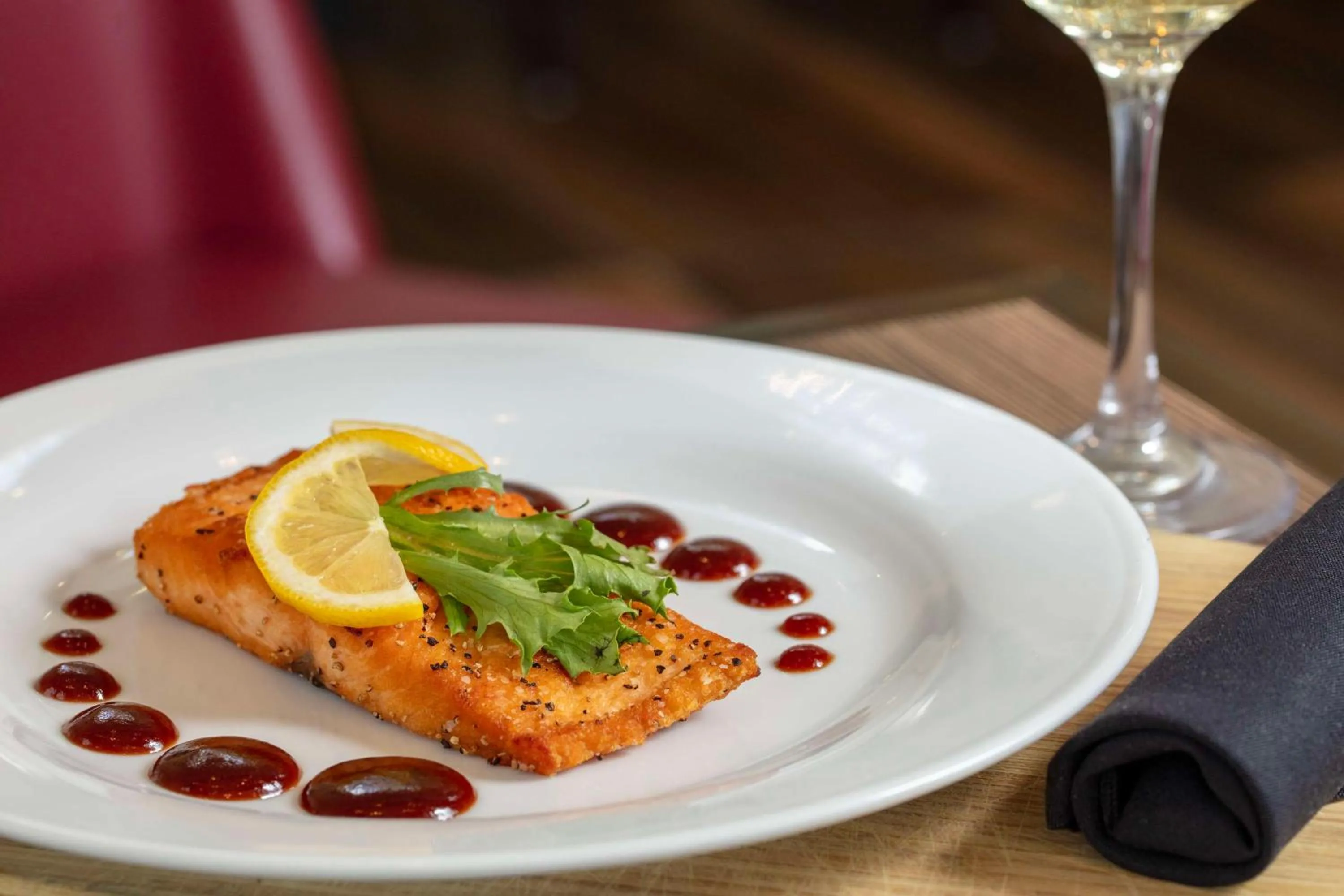 Dining area in Hilton Garden Inn Granbury