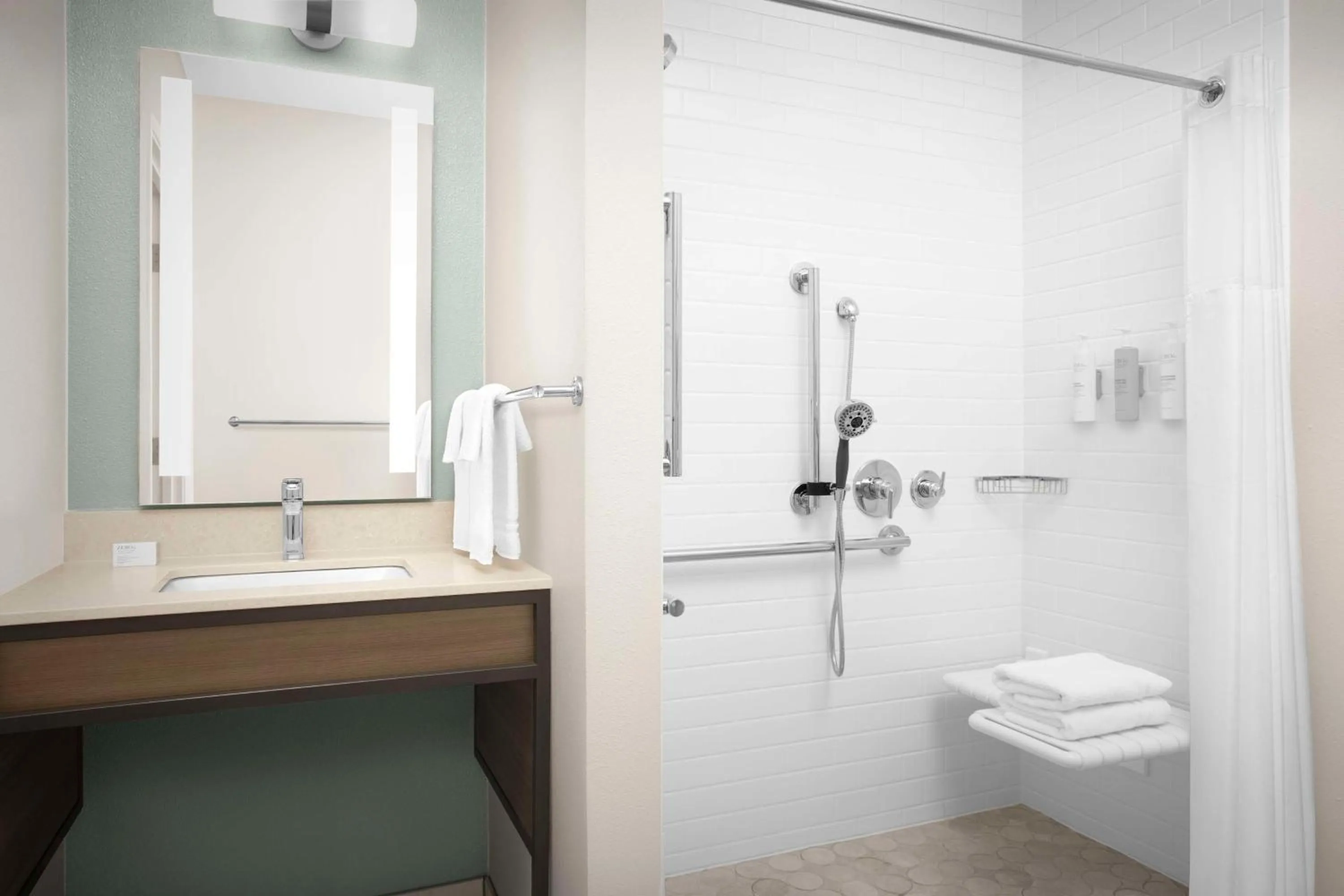 Bathroom in Hilton Garden Inn Granbury