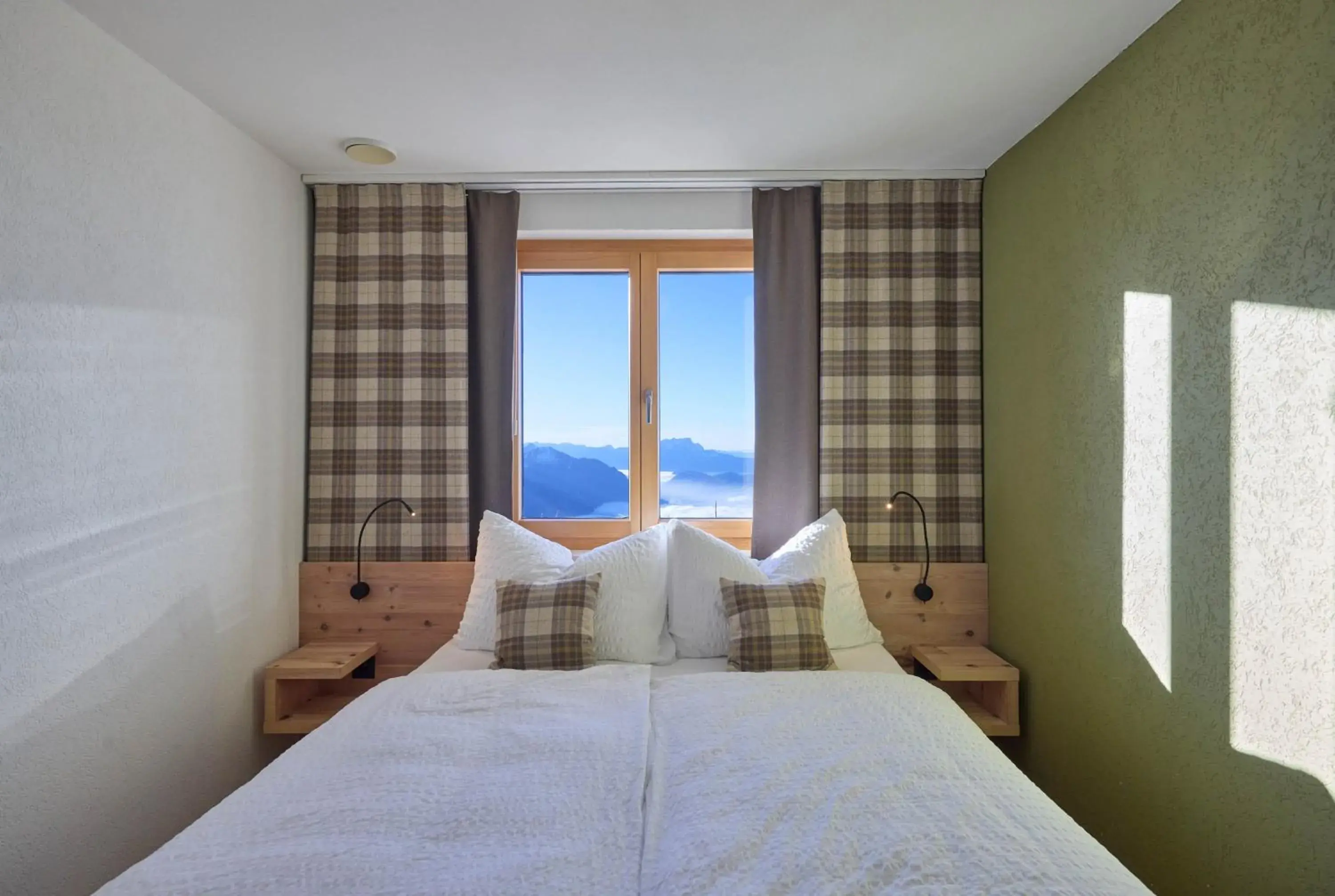 Double Room in Fronalpstock Hotel & Restaurant Double Room in Fronalpstock Hotel & Restaurant