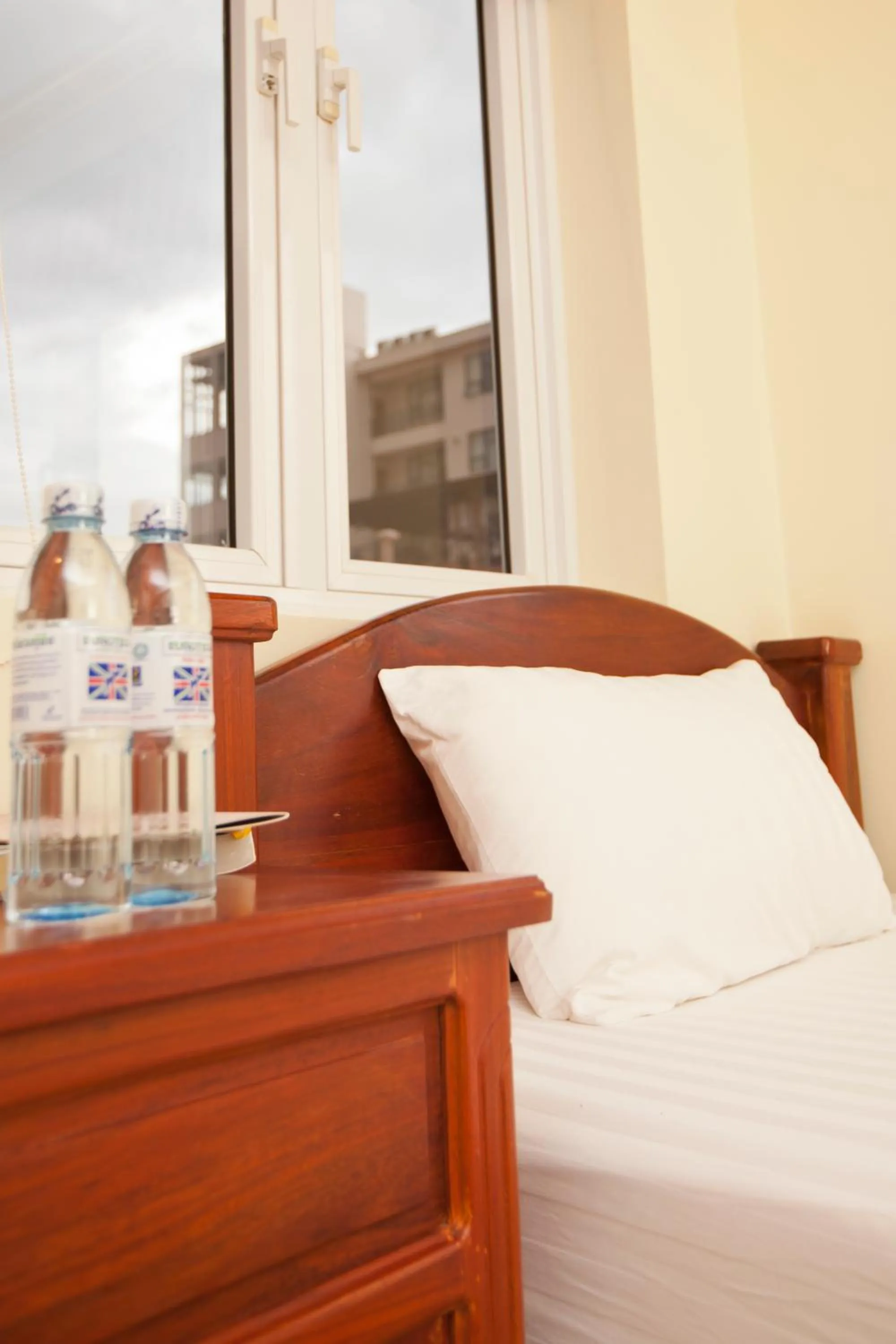 Bedroom, Bed in Golden House International Hotel