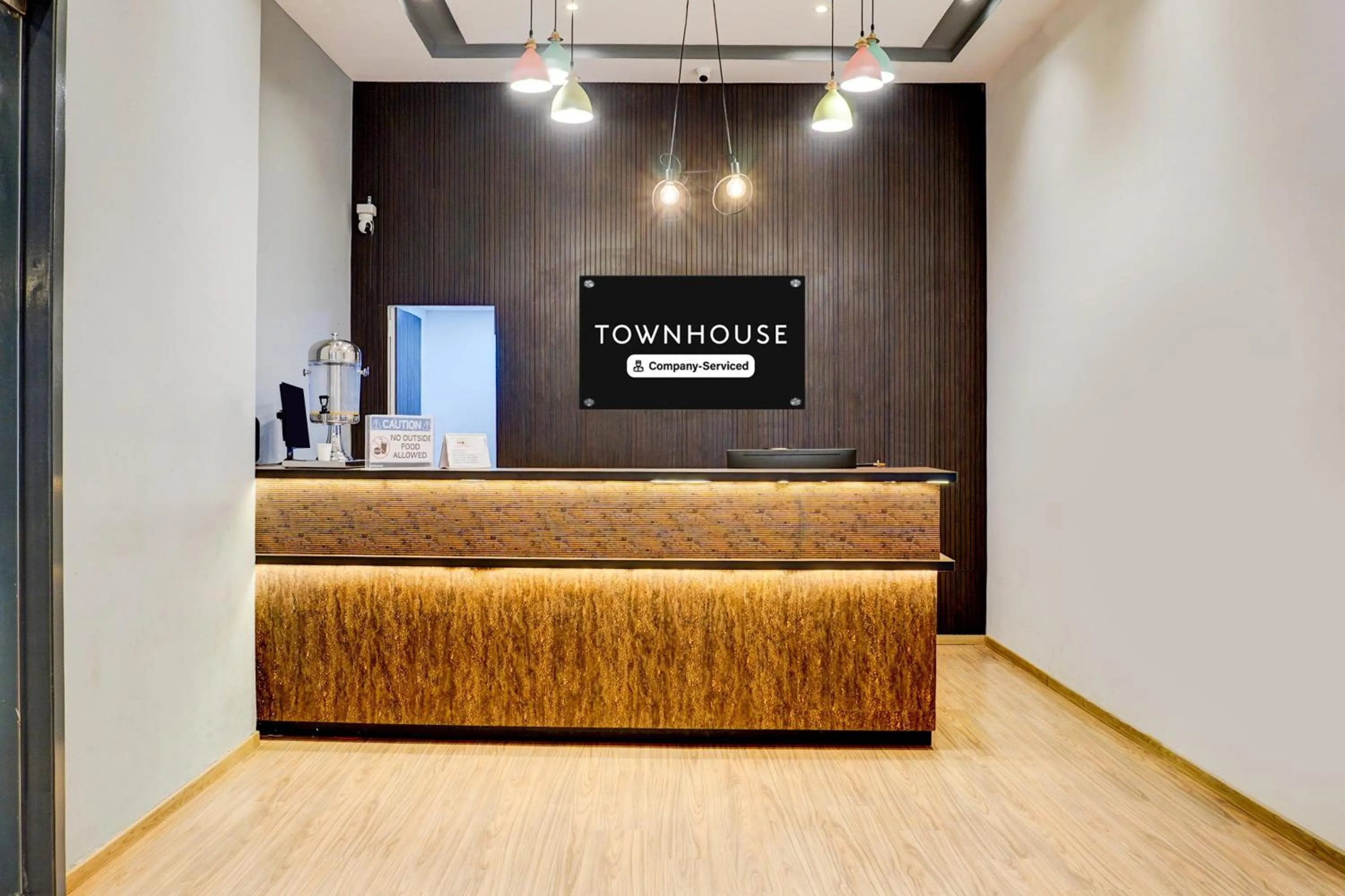 Super Townhouse Bombay Exhibition Centre Goregaon