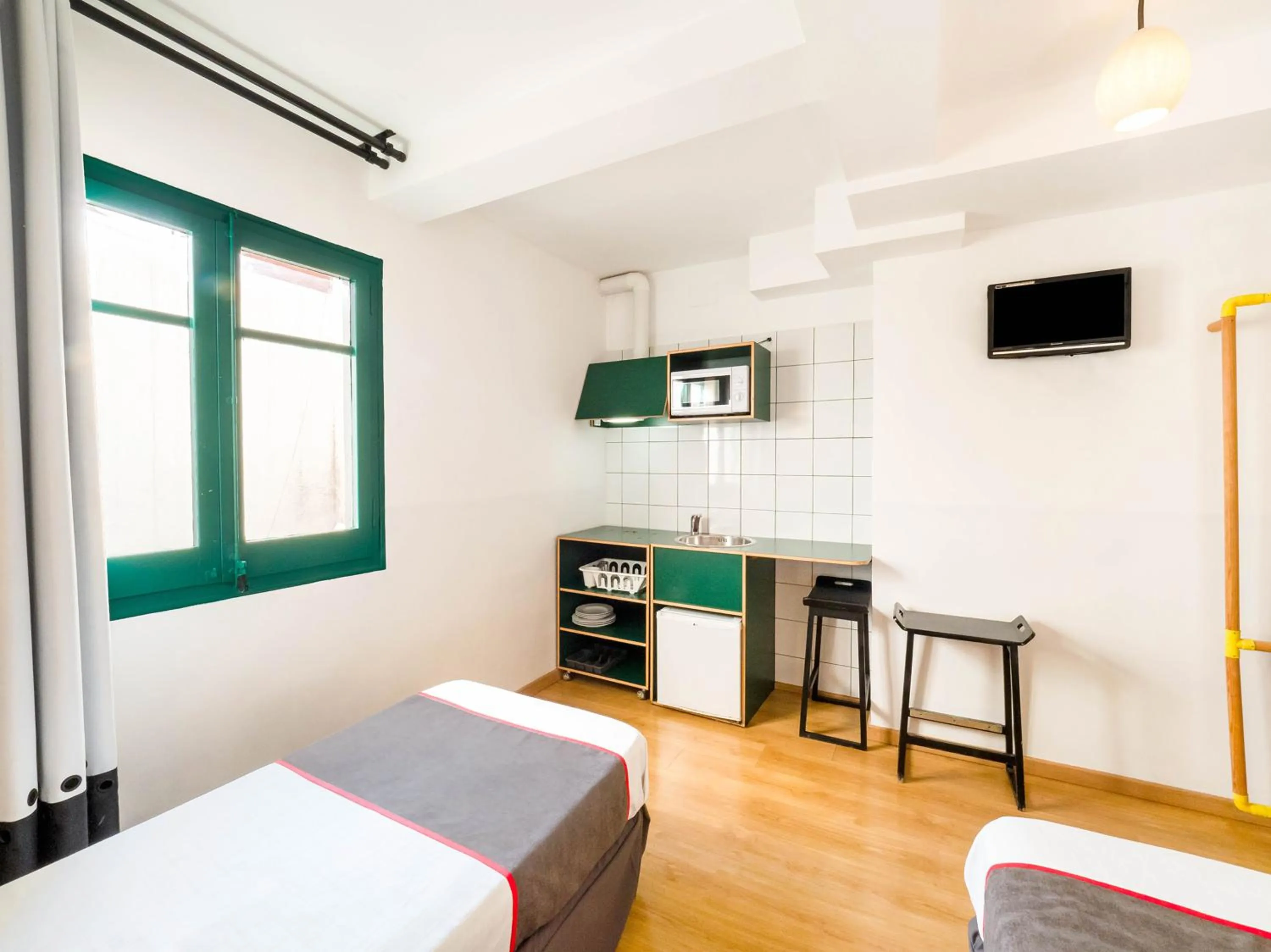 Area and facilities, Bed in Hostal Athenas