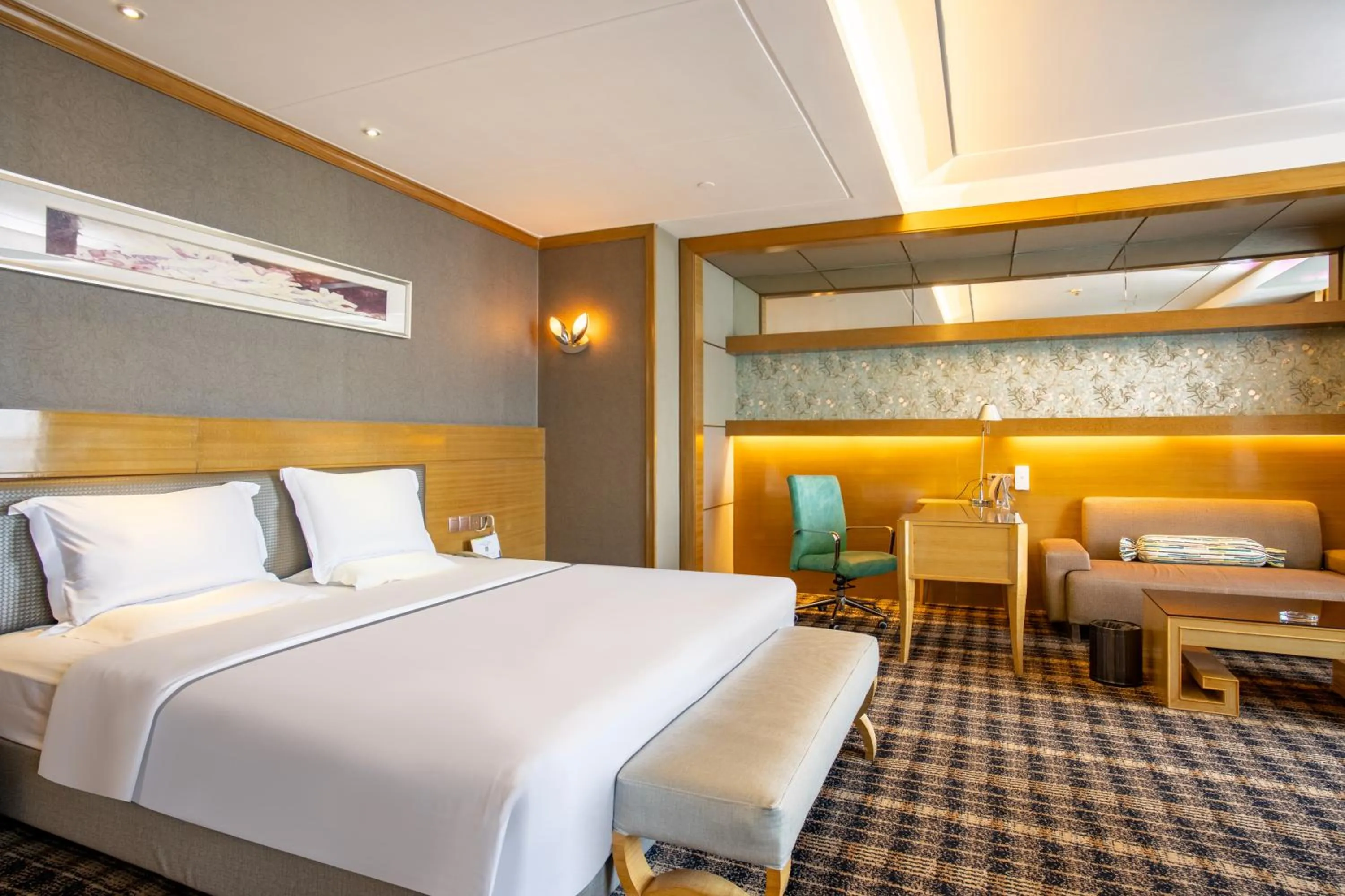 Bed in Grand Skylight International Hotel Nanchang Ganjiang North Road