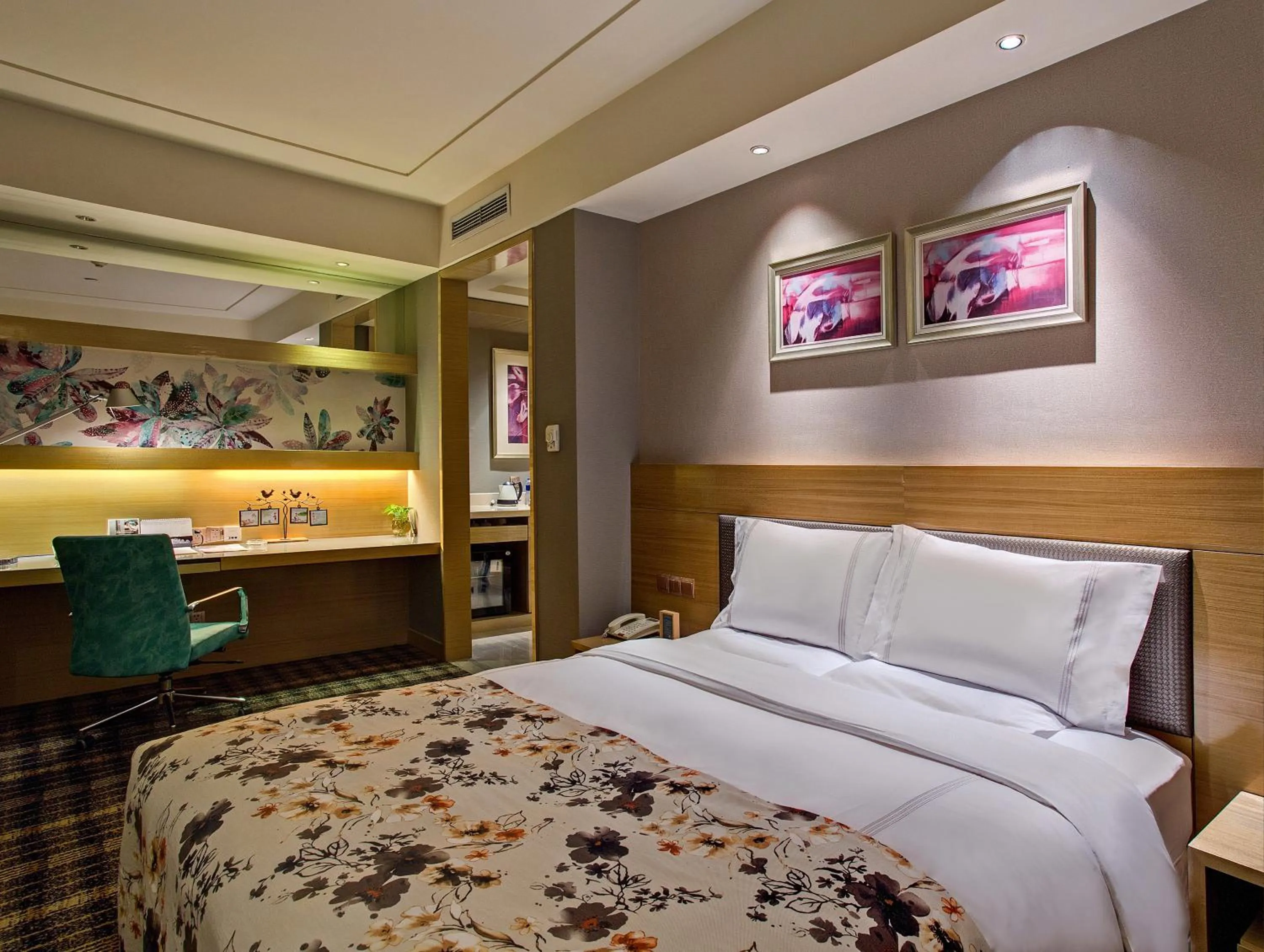 Bed in Grand Skylight International Hotel Nanchang Ganjiang North Road