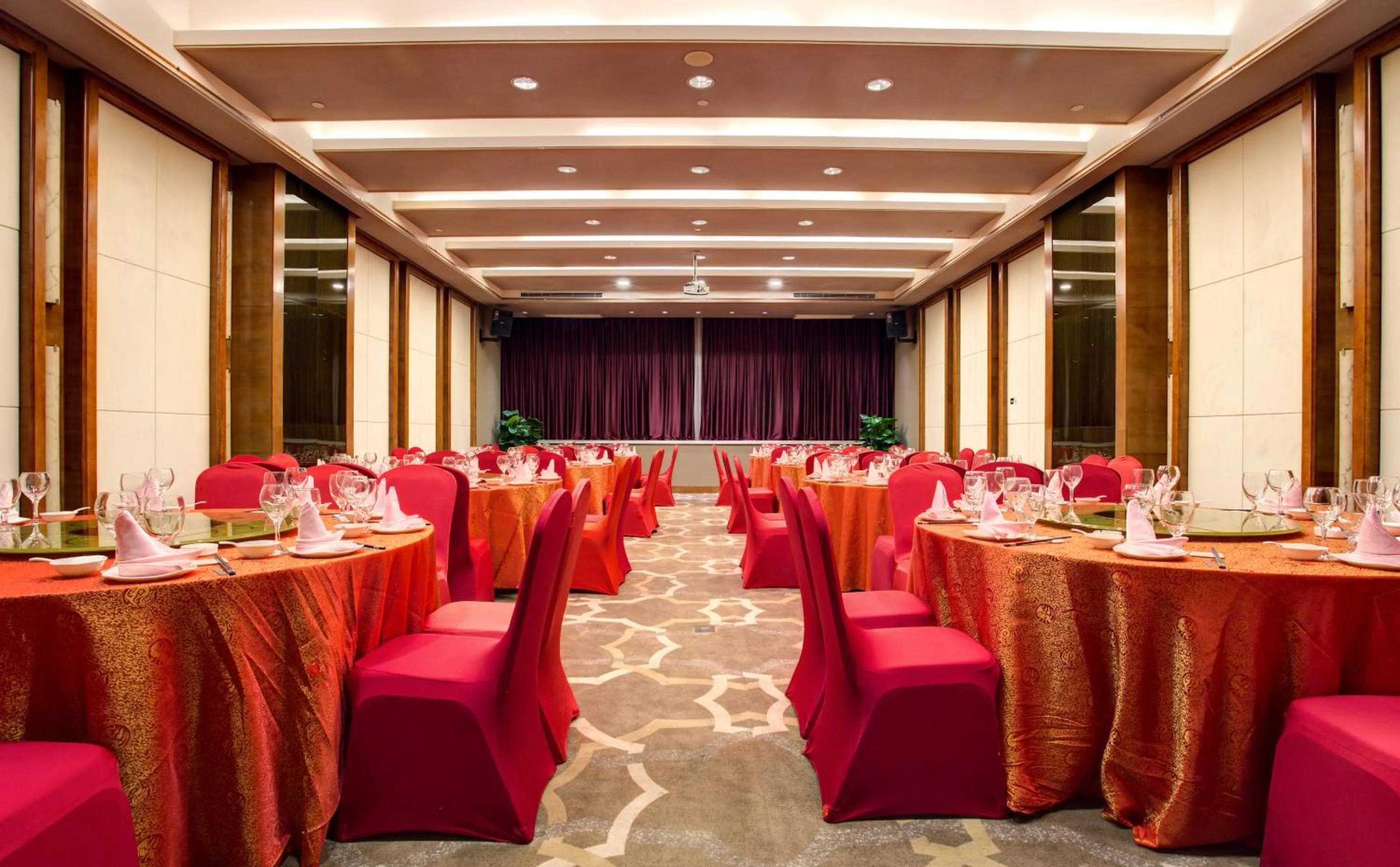 Grand Skylight International Hotel Nanchang Ganjiang North Road