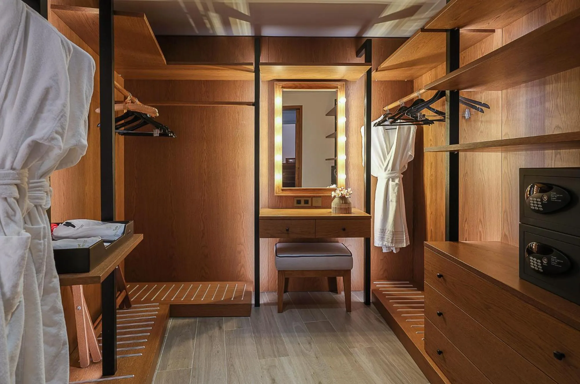 wardrobe, Bed in Nana Princess Suites Villas & Spa