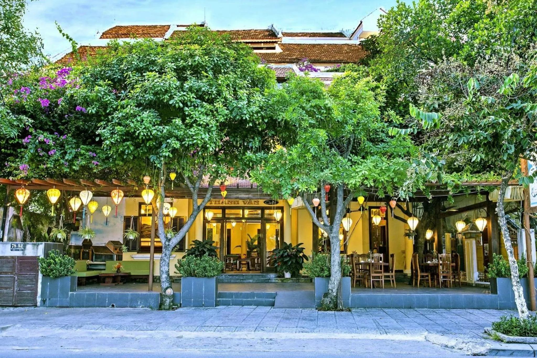 Property building in Thanh Van 1 Hotel