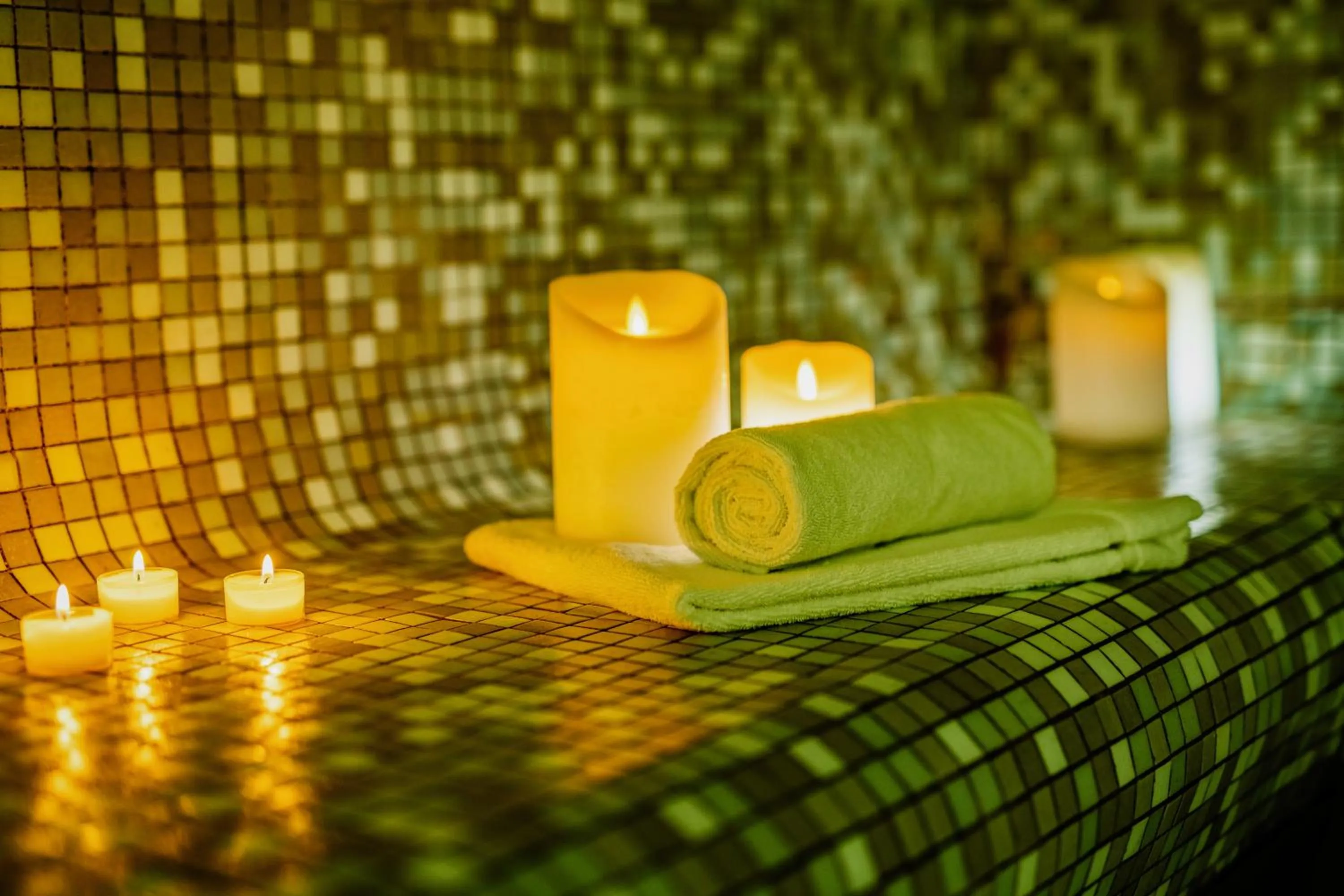 Hot Spring Bath in Hôtel L'Escale Marine Valdys Resort & SPA