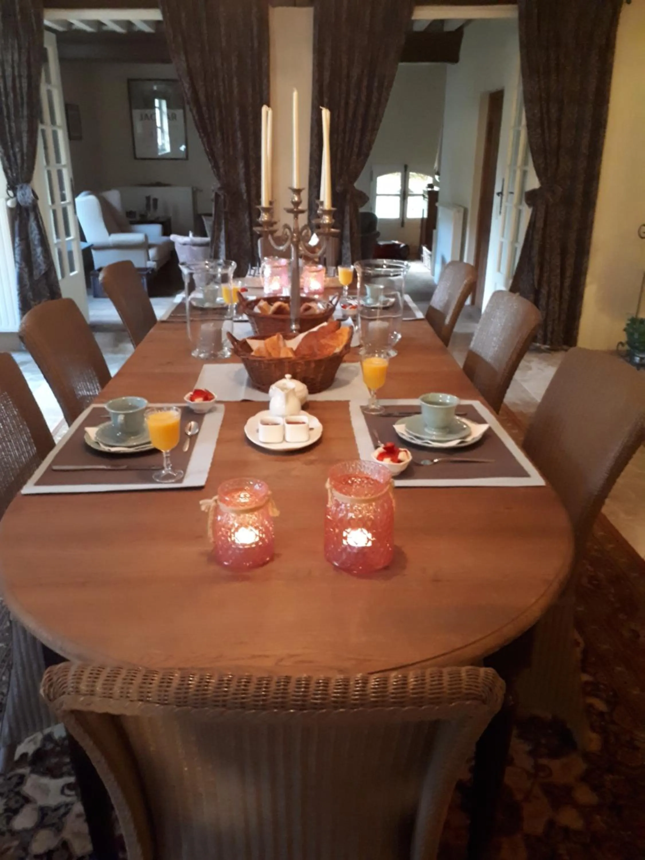 Buffet breakfast in Moulin de Sévoux