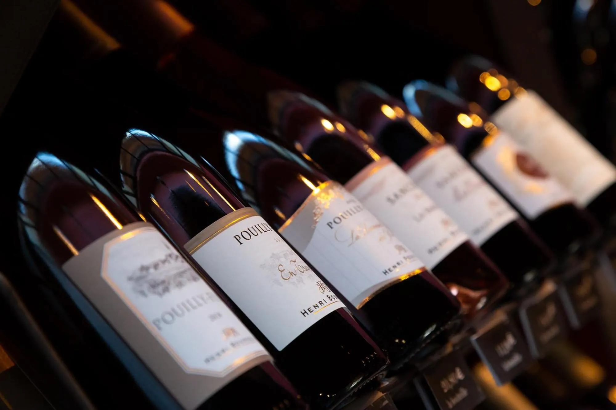 Alcoholic drinks in Hôtel Restaurant Famille Bourgeois "La Cote des Monts Damnés"