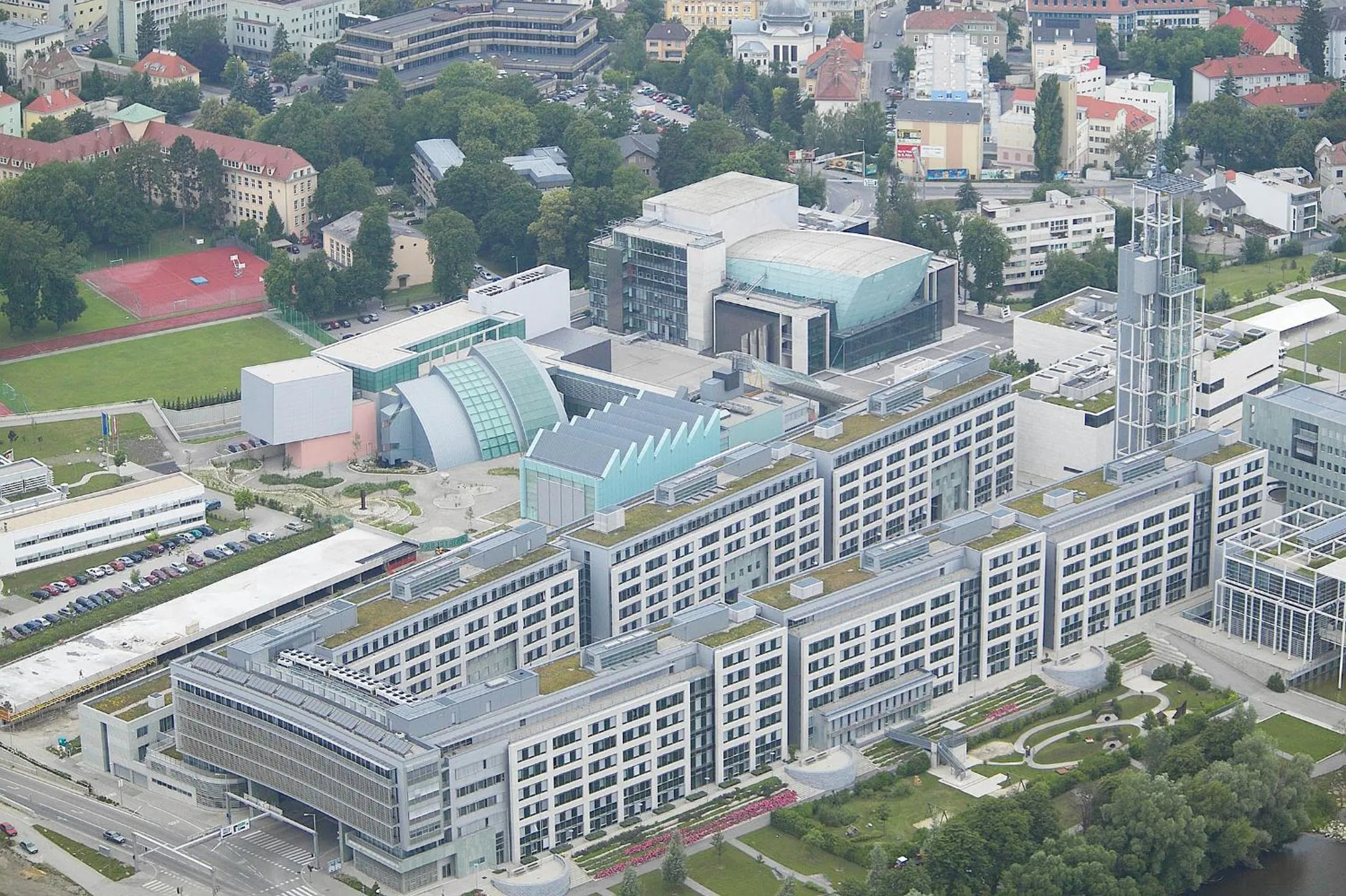 Nearby landmark in Das Alfred