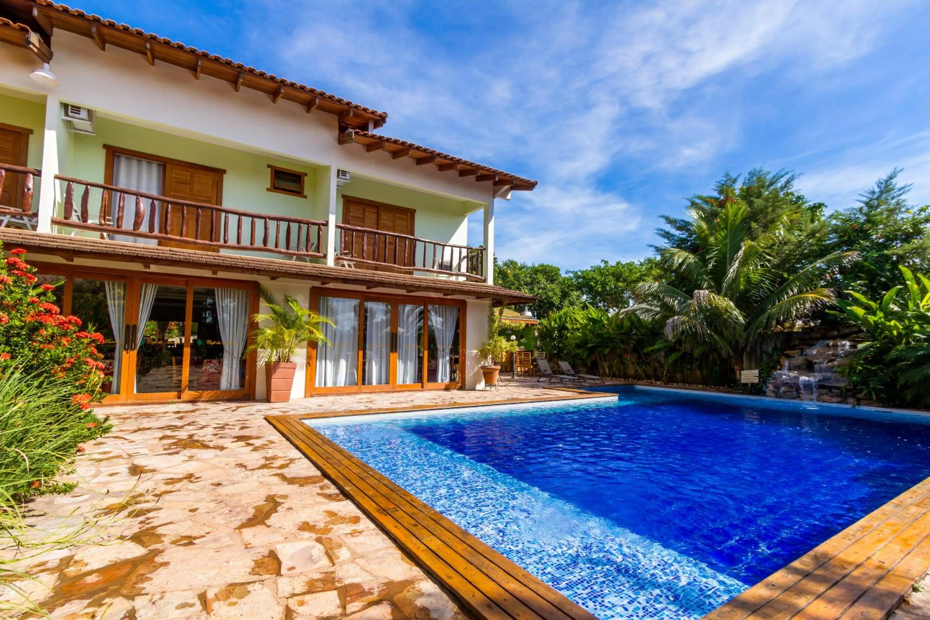 Swimming pool in Pousada Chamamé