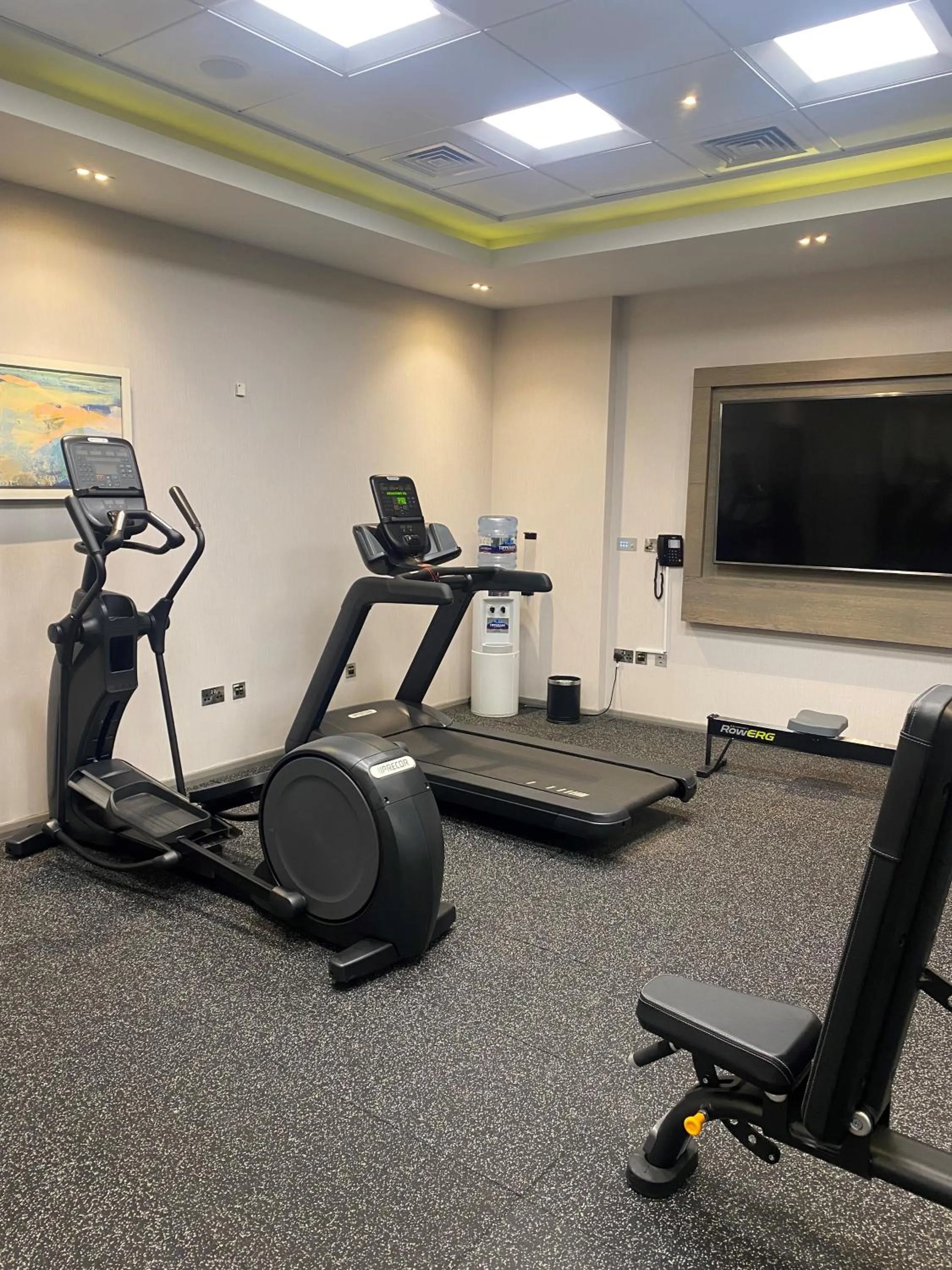 Fitness centre/facilities in Maldron Hotel Belfast City