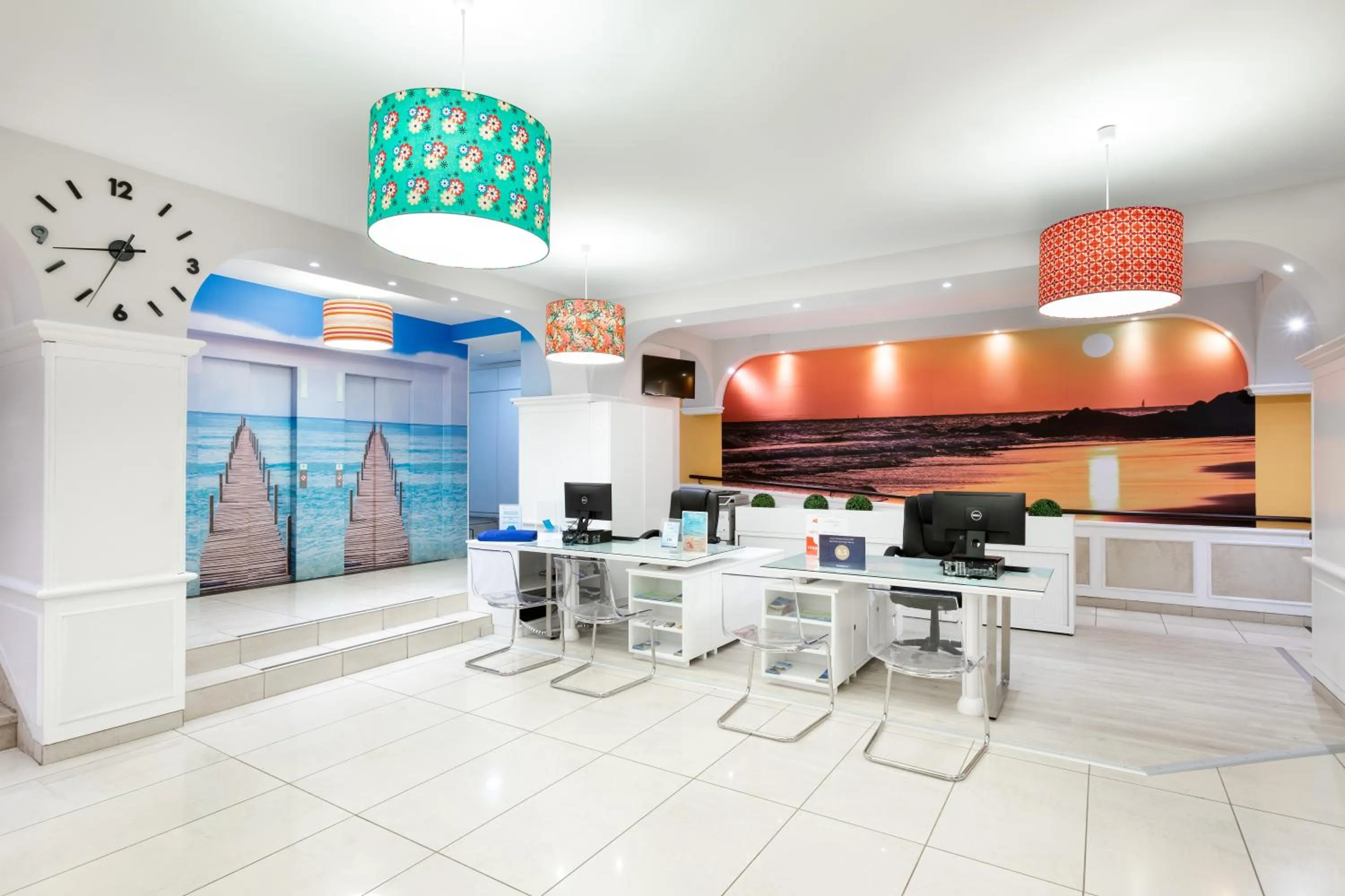 Lobby or reception in Aparthotel Los Dragos del Sur