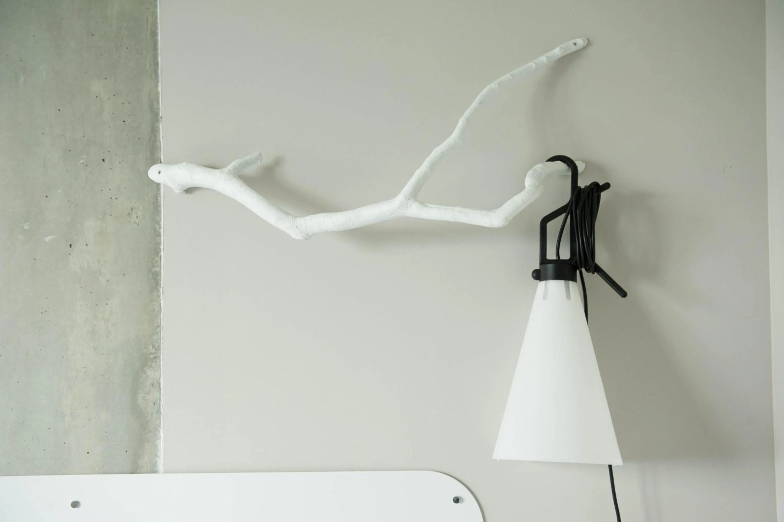 Decorative detail in L'Ermitage Hôtel Cuisine-À-Manger