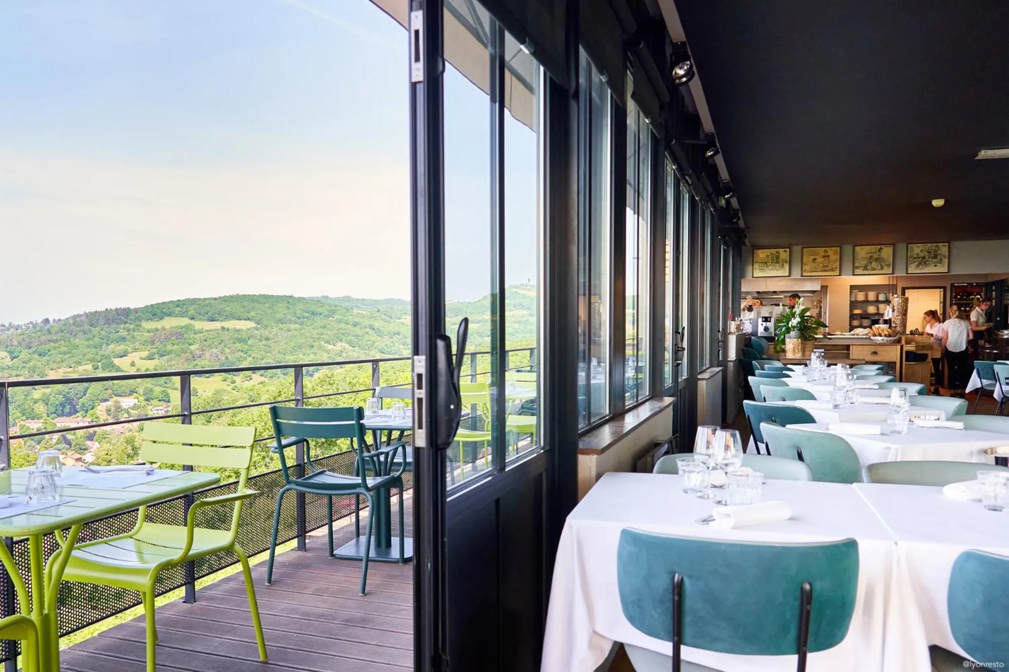 Restaurant/places to eat in L'Ermitage Hôtel Cuisine-À-Manger