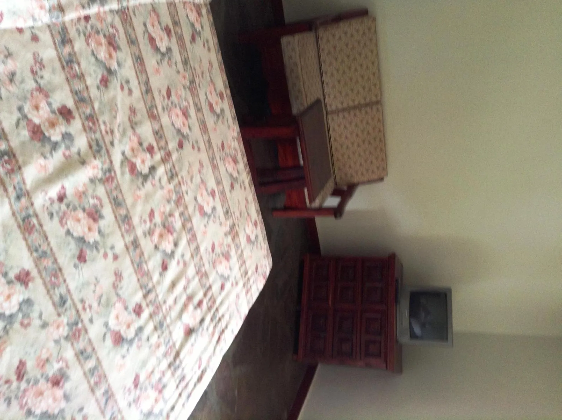 Bedroom, TV/Entertainment Center in Hotel De La Borda