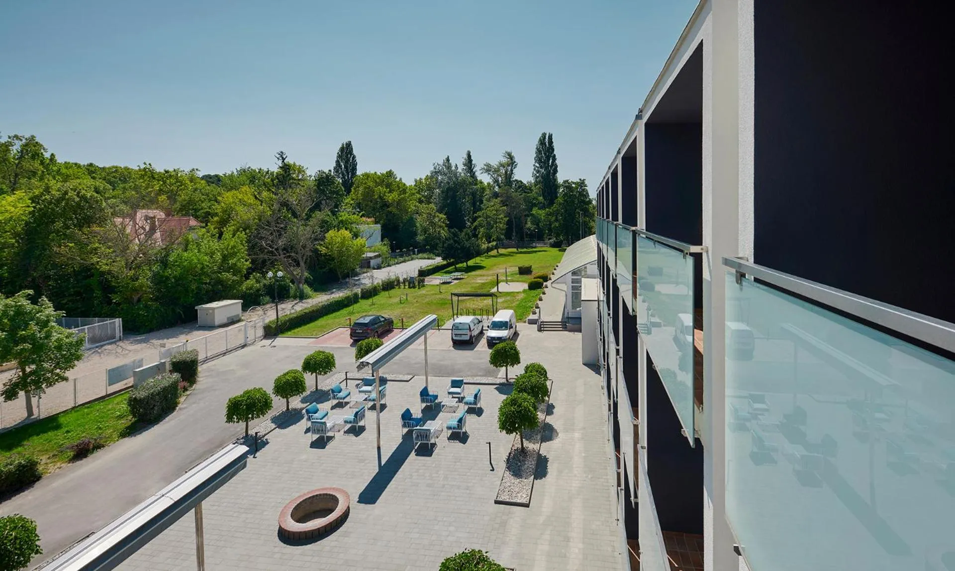Garden view in Hotel OTP Balatonszemes