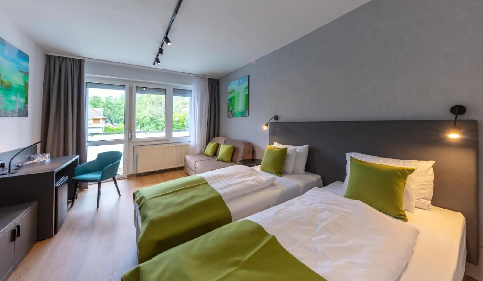 Photo of the whole room, Bed in Hotel OTP Balatonszemes