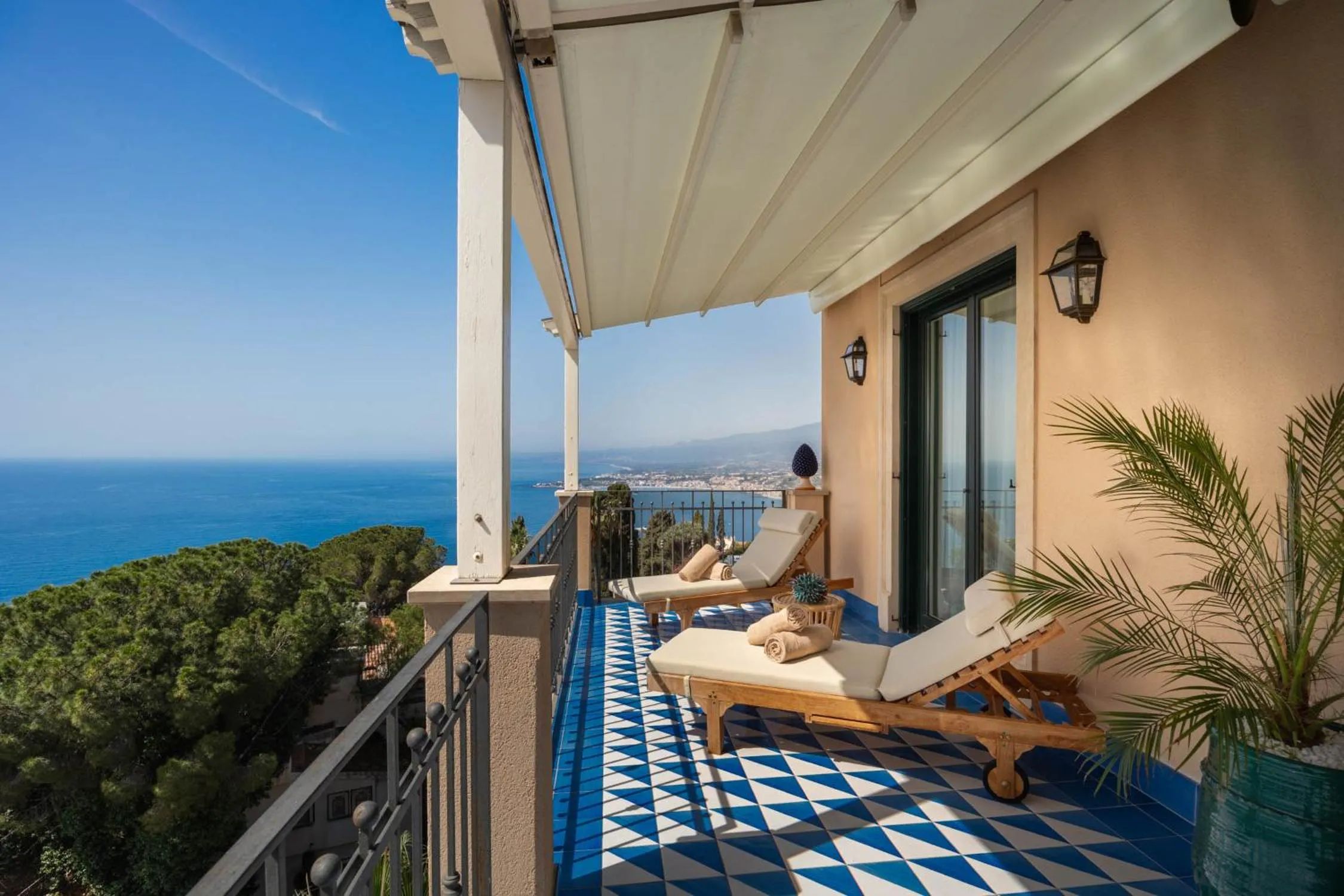 Natural landscape in Grand Hotel San Pietro Taormina