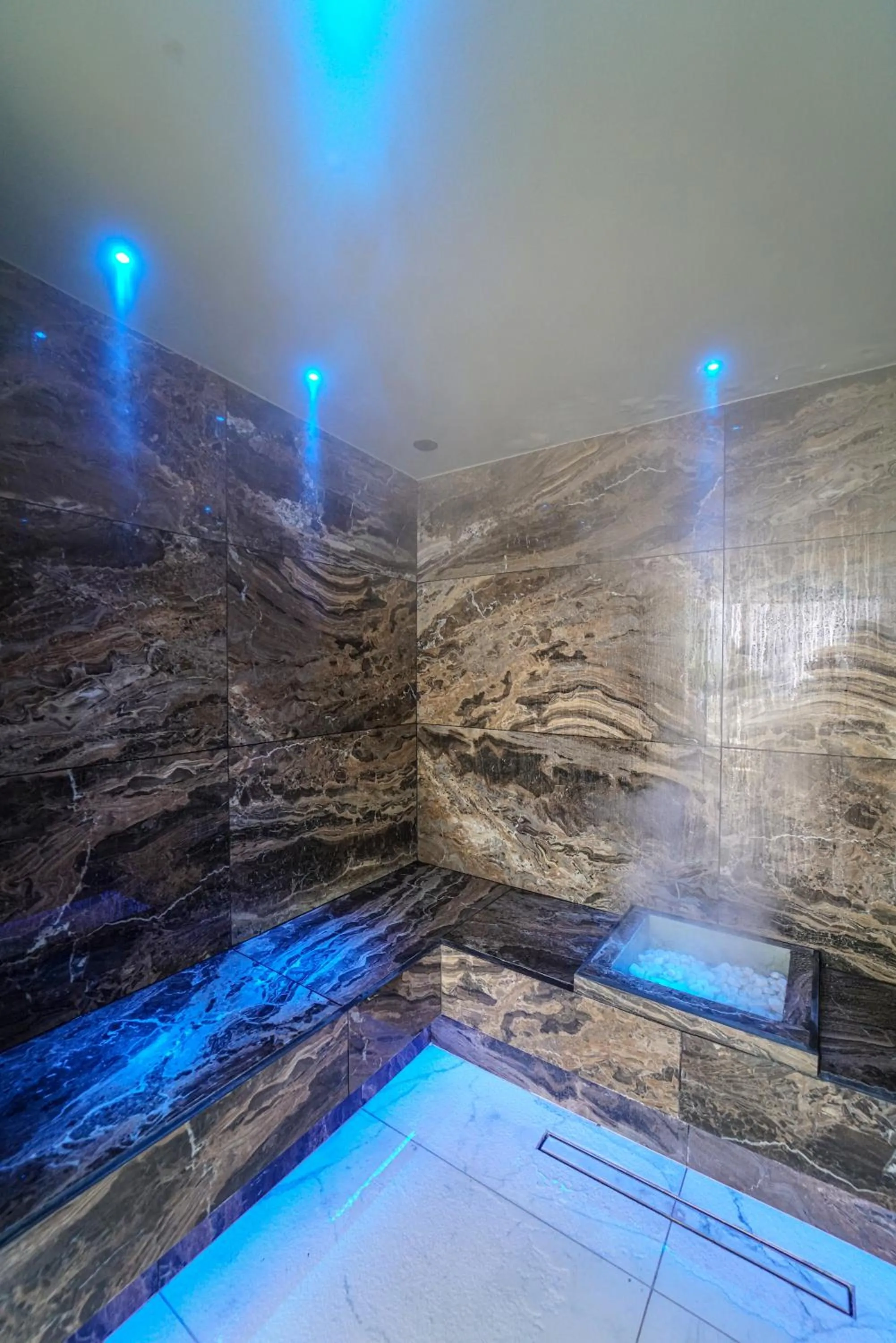 Steam room in Grand Hotel San Pietro Taormina