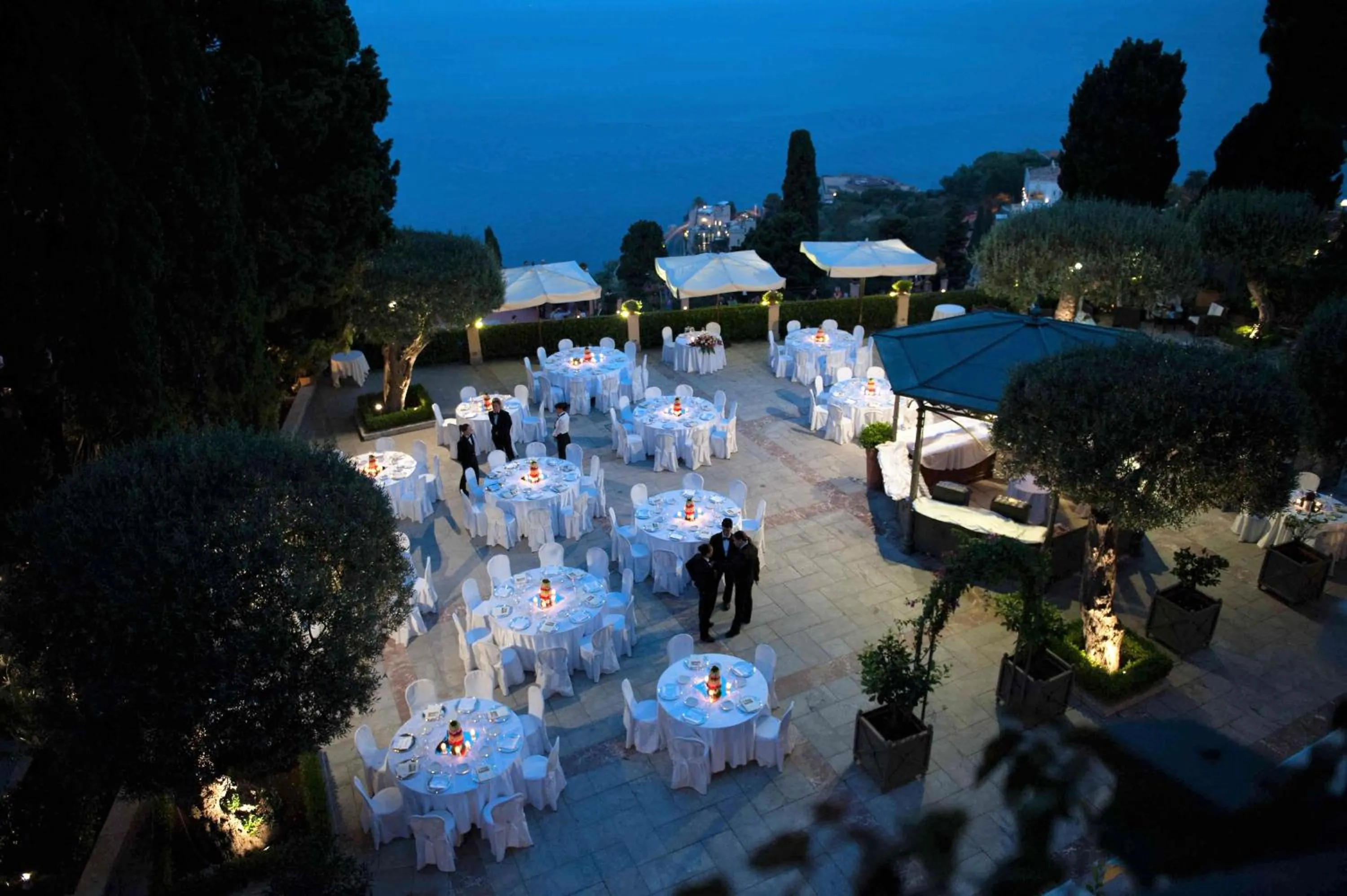 Restaurant/places to eat in Grand Hotel San Pietro Taormina