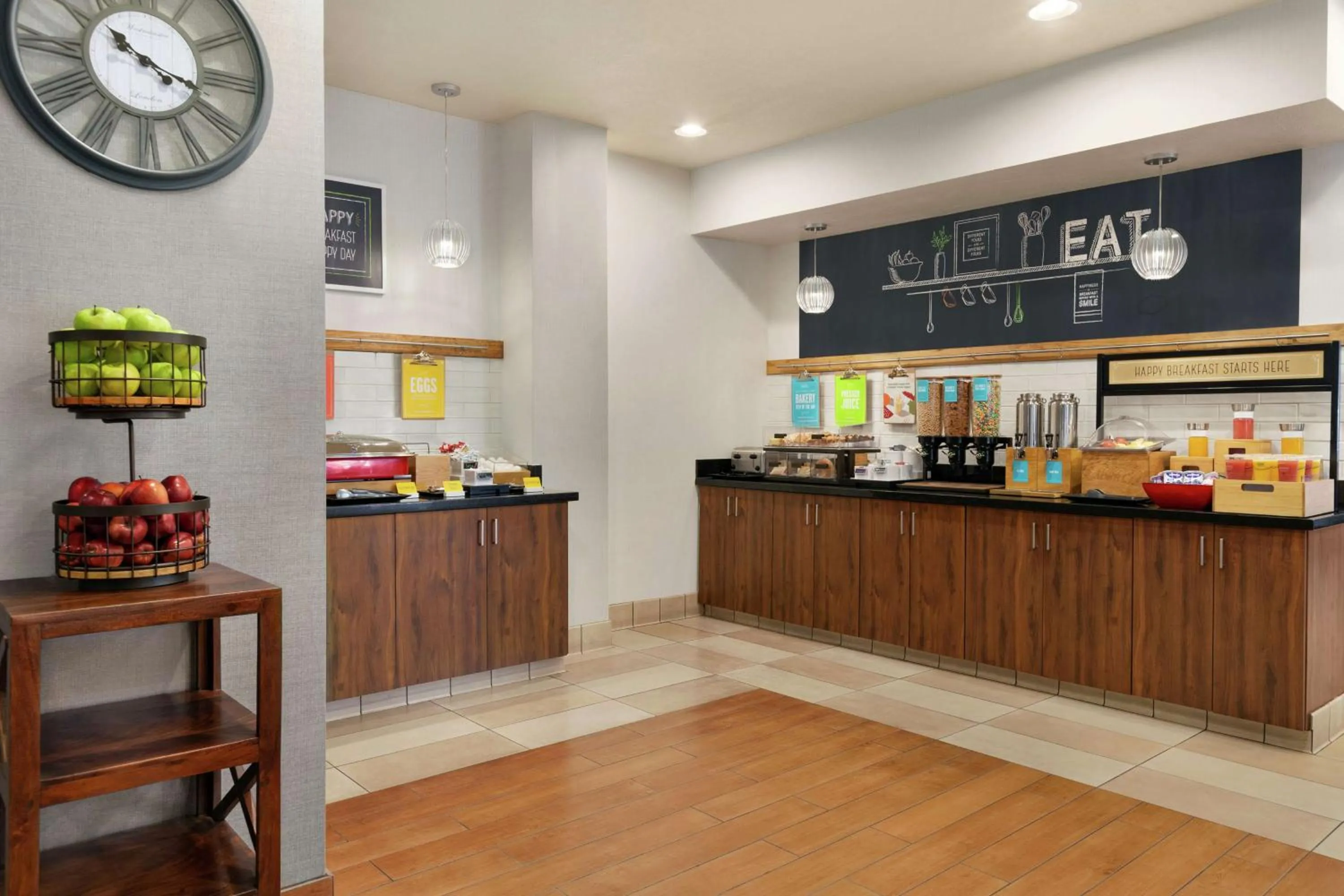 Breakfast in Hampton Inn Tracy