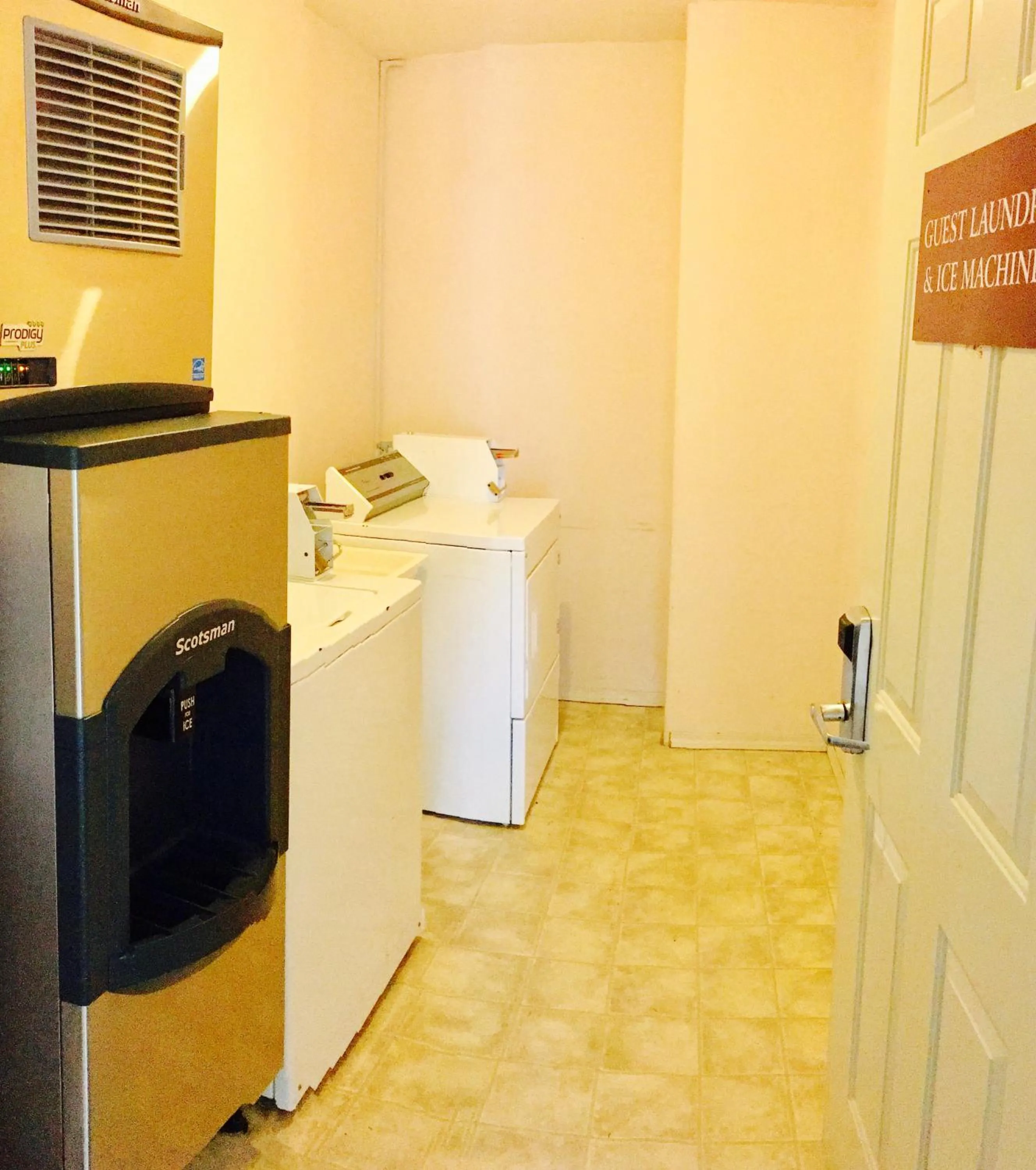 Country View Motor Inn