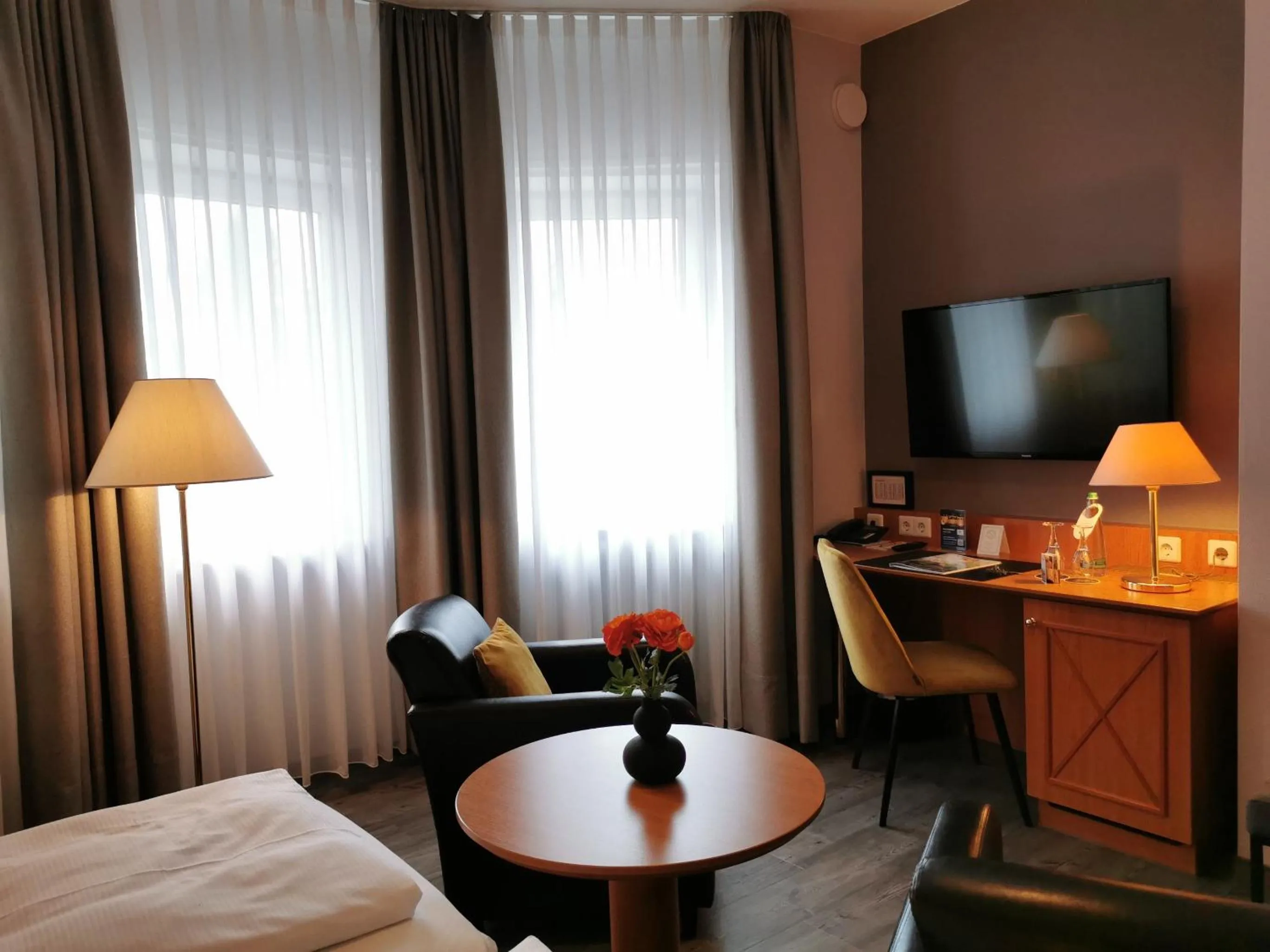 Bedroom, Bed in Hotel Alexa