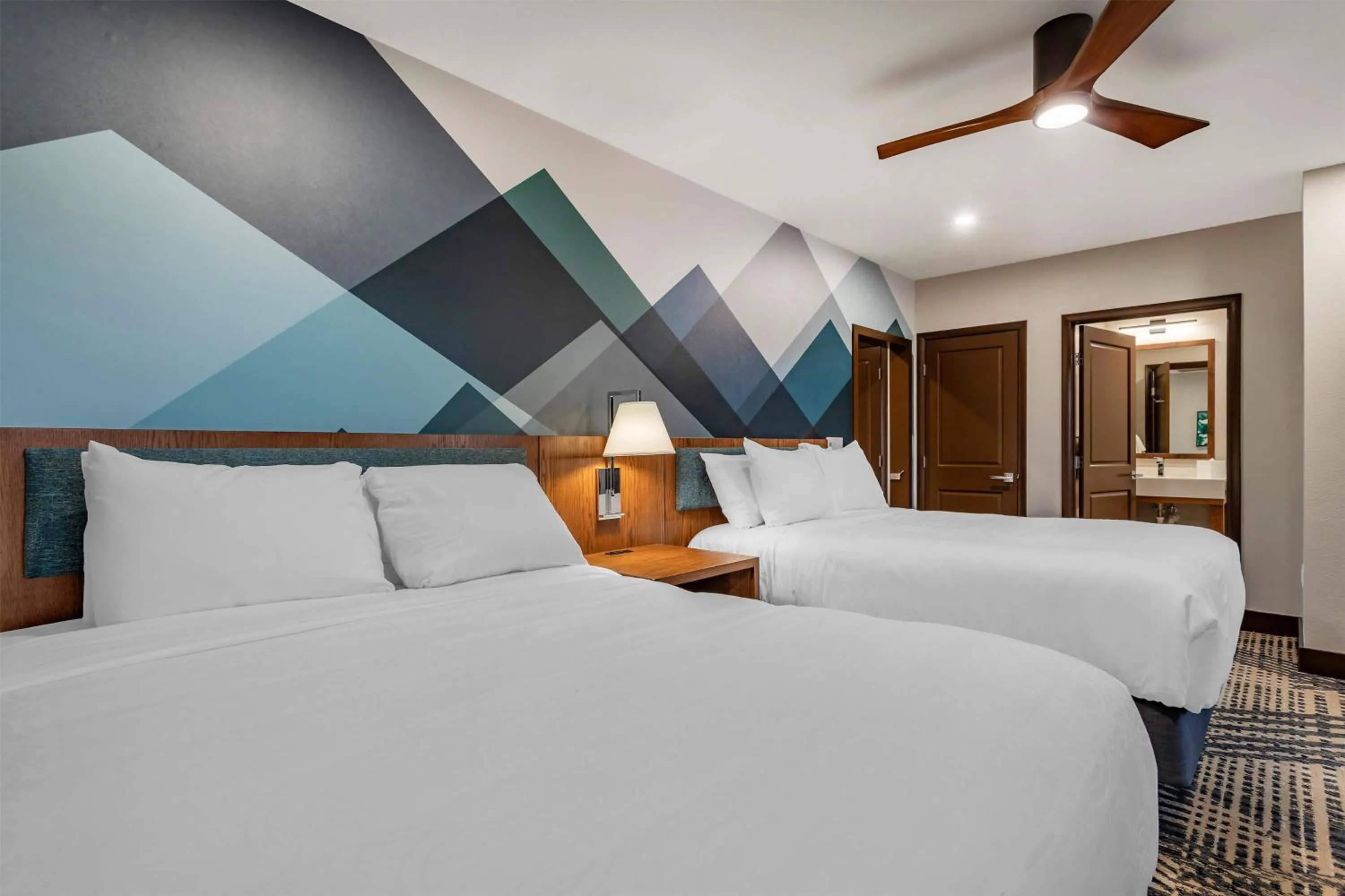 Bed in Hilton Vacation Club MountainLoft Gatlinburg