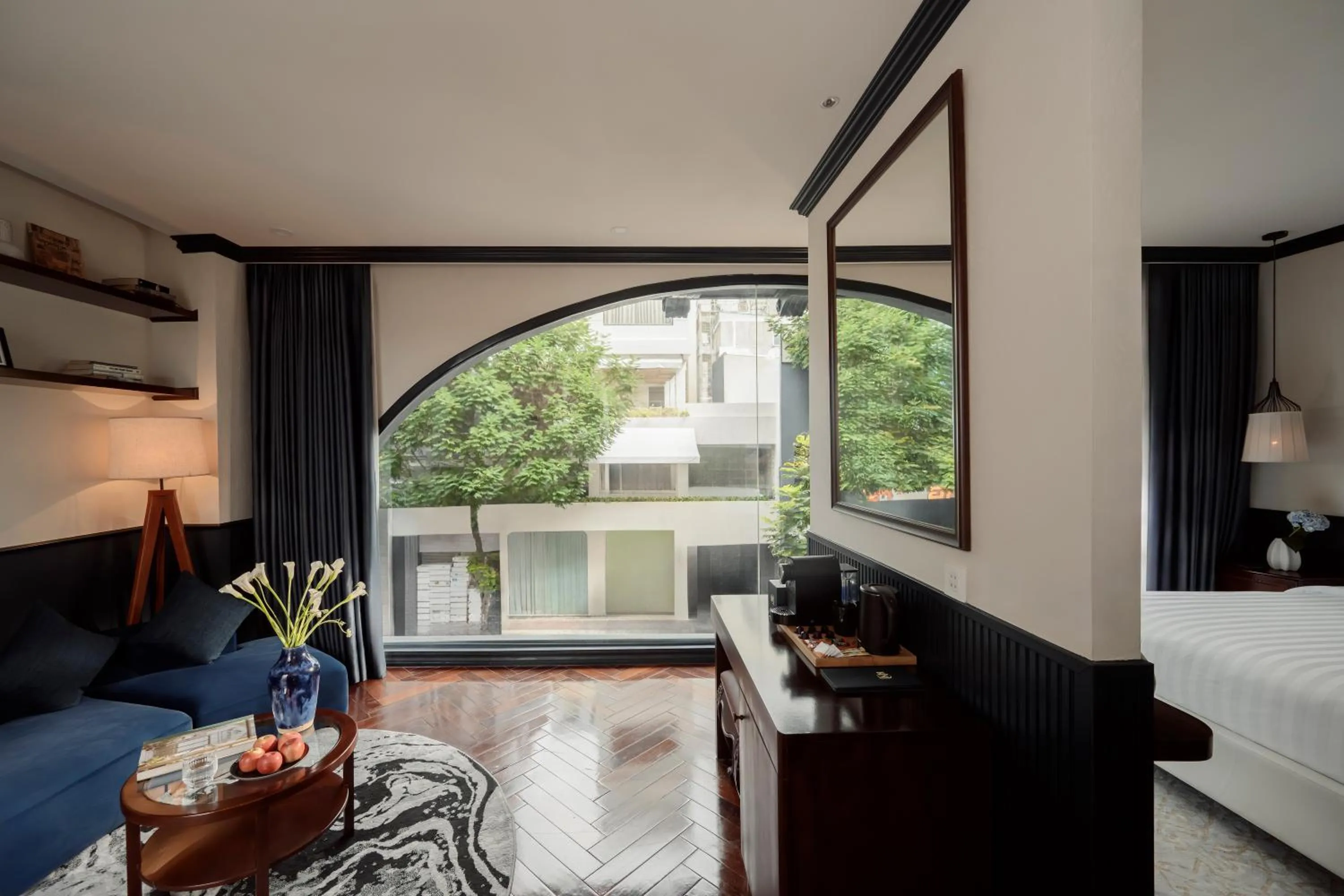 Photo of the whole room, Bed in Kin Hotel Đông Du