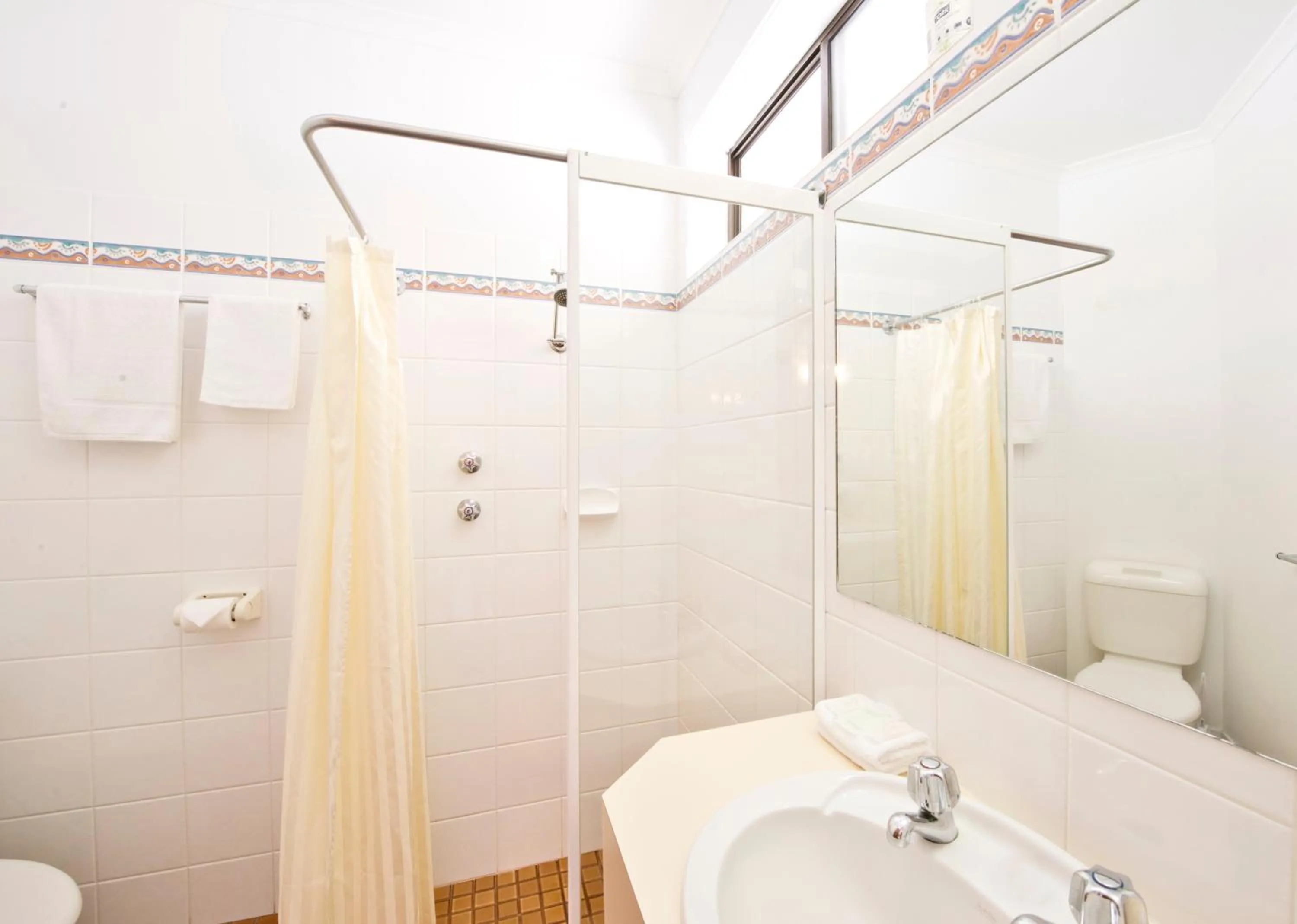 Bathroom in Kangaroo Island Seaside Inn