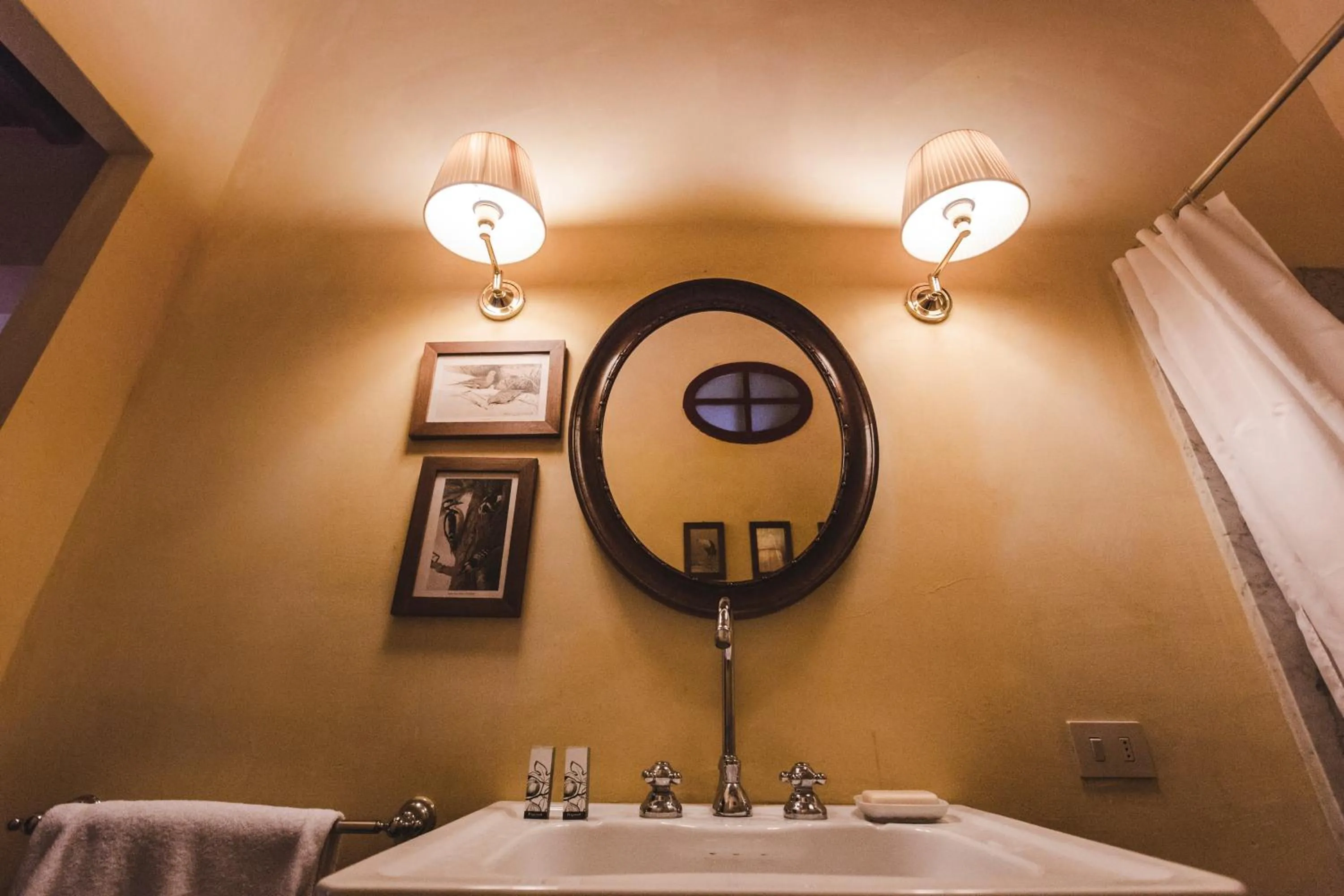 Bathroom in La Veronica Exclusive Chianti Resort