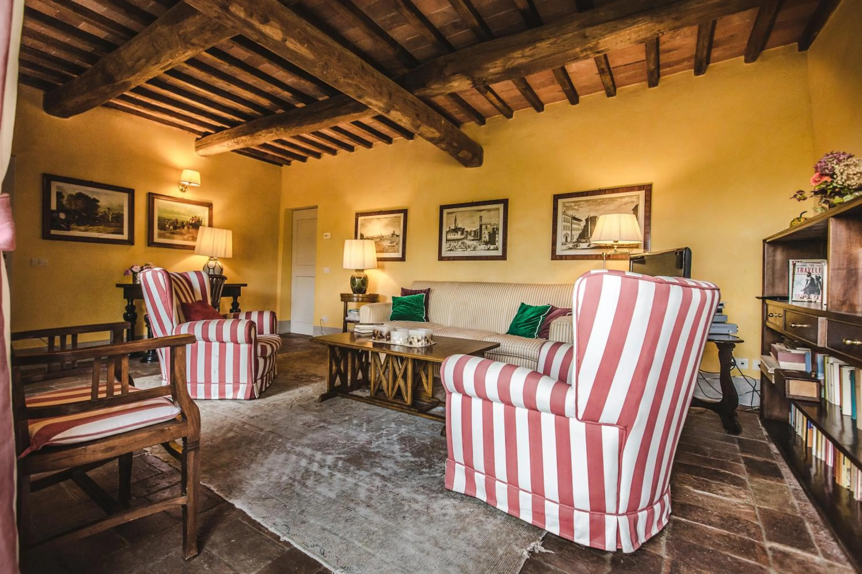 Living room in La Veronica Exclusive Chianti Resort