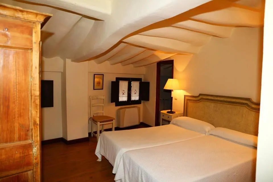 Bedroom, Bed in Casa Rural Las Pedrolas