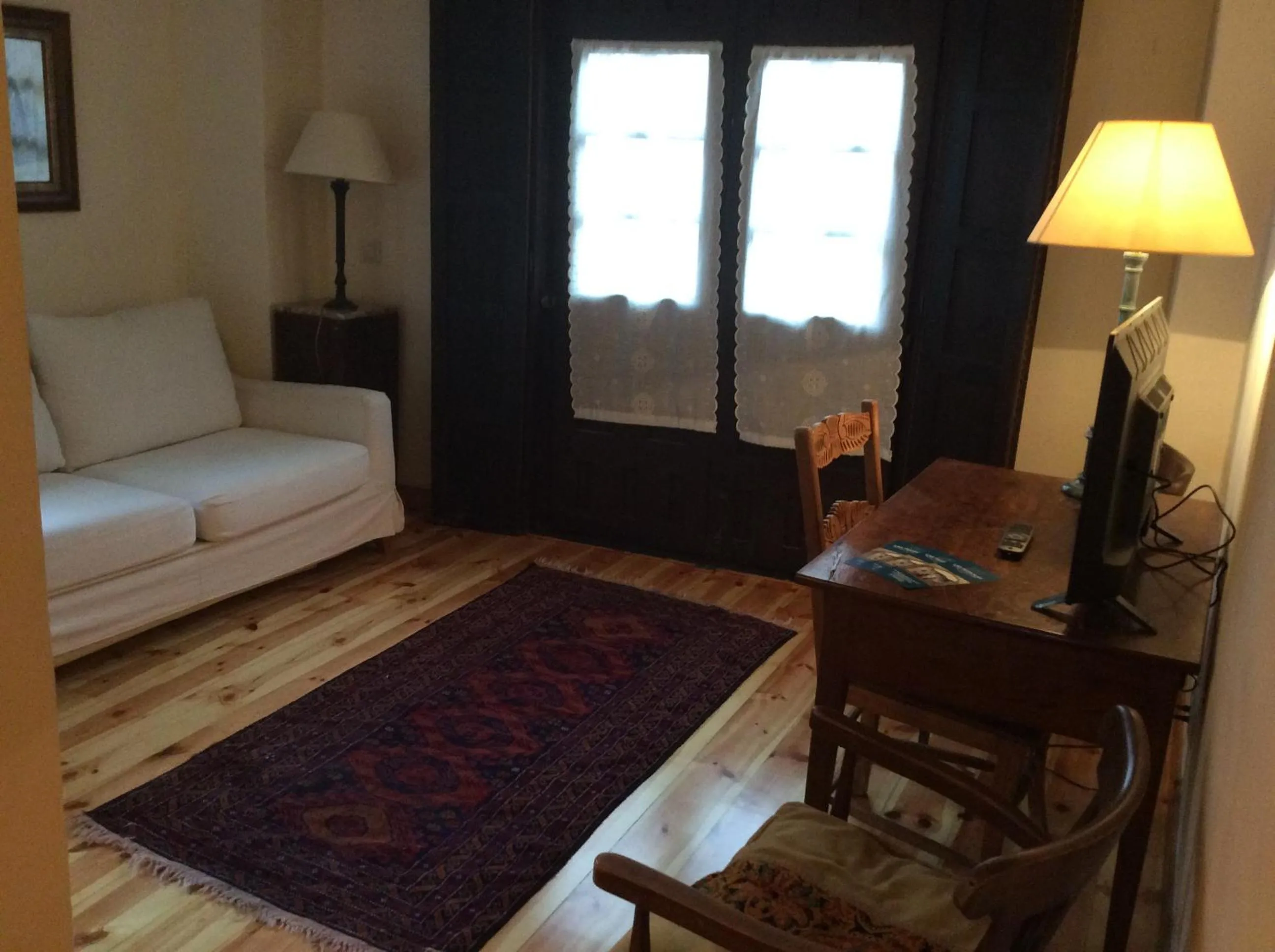 Living room, Bed in Casa Rural Las Pedrolas