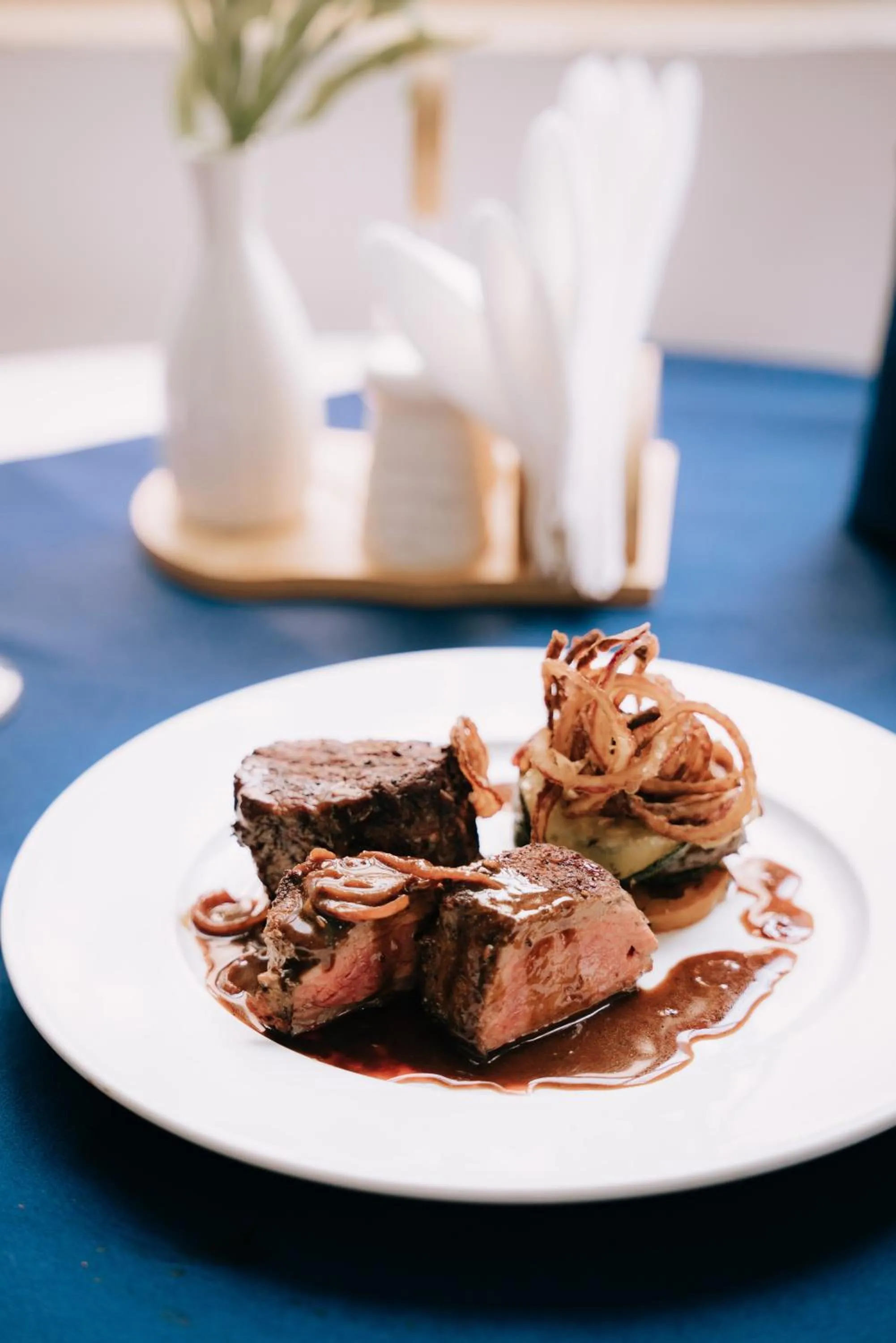 Food in Tolip Olympia Hotel