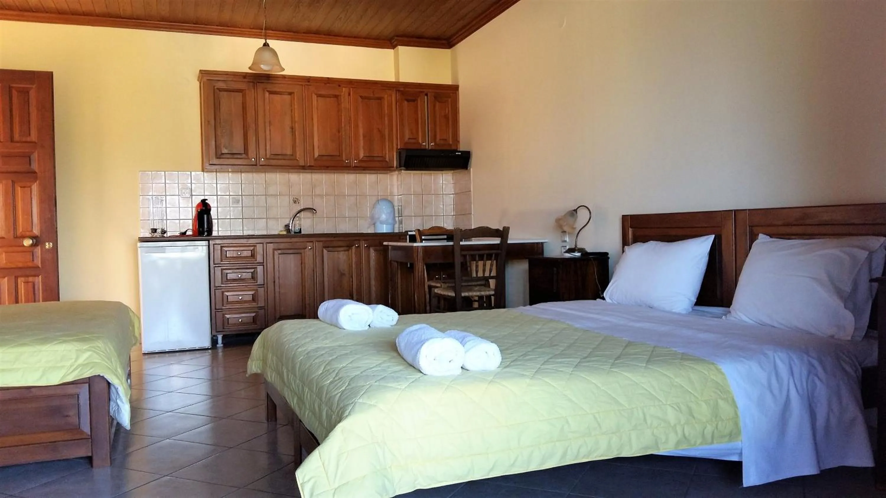 Photo of the whole room, Bed in PHILIPPOS Hotel Apartments