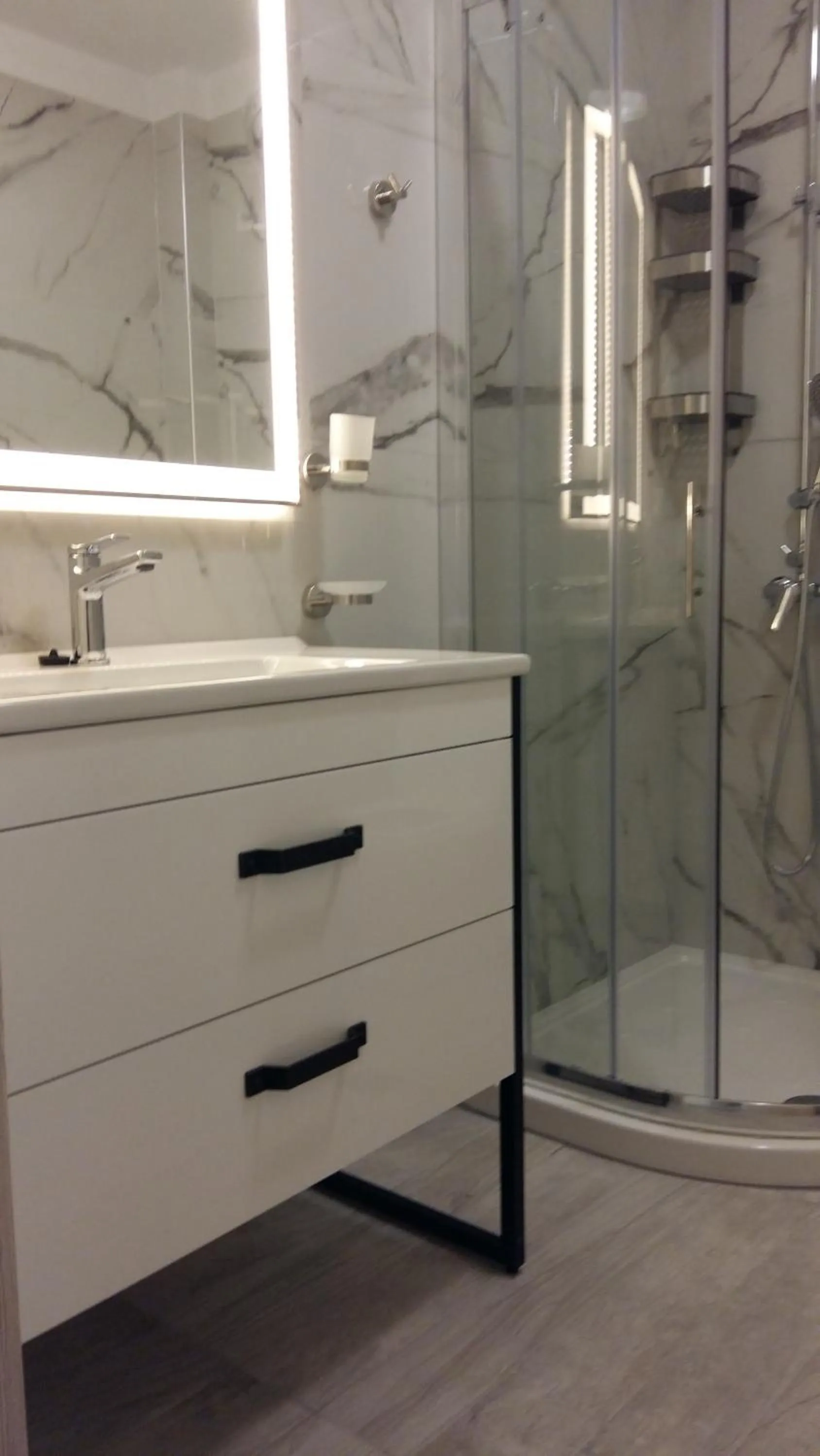 Bathroom in PHILIPPOS Hotel Apartments