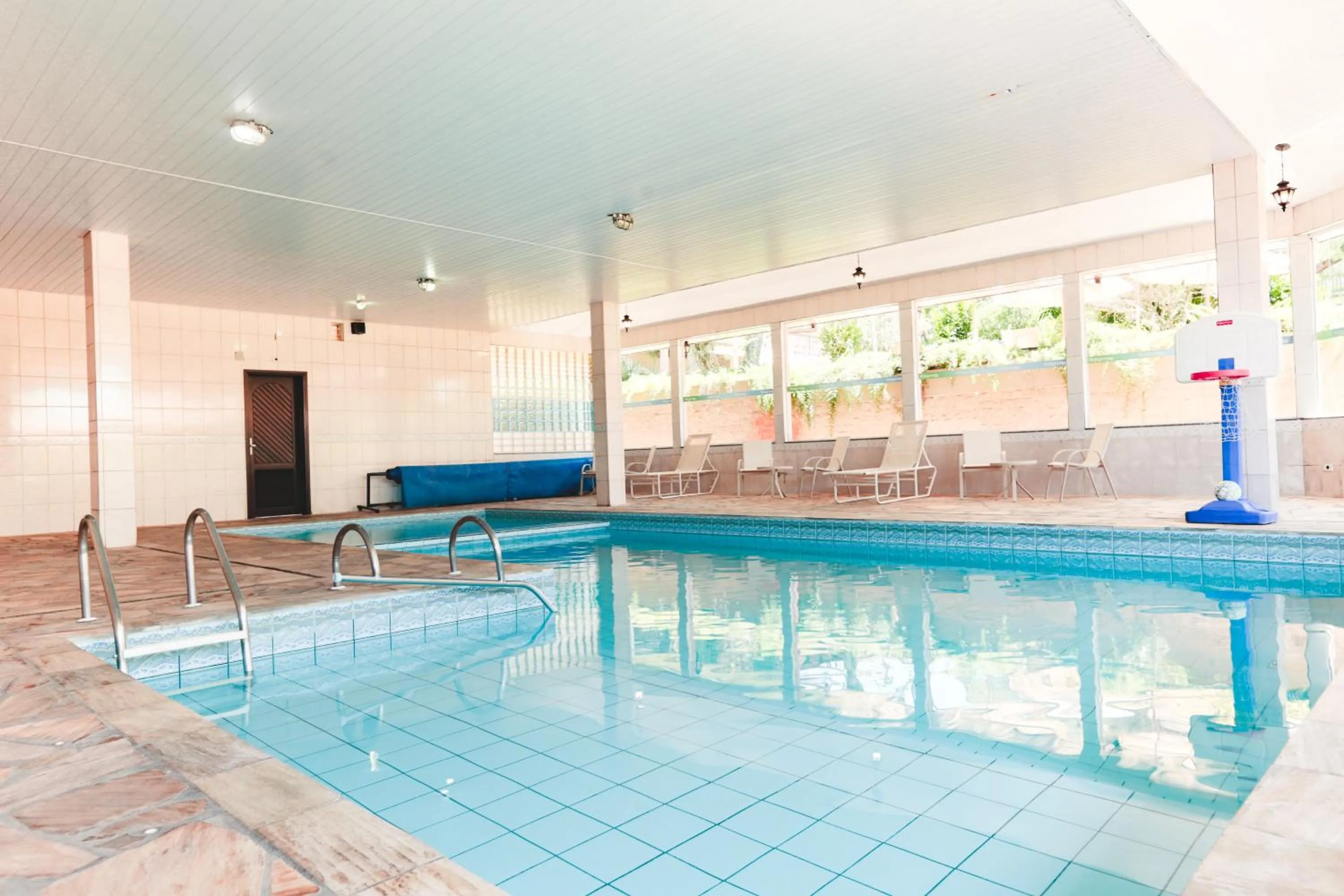 Swimming pool in Hotel Fazenda Itáytyba