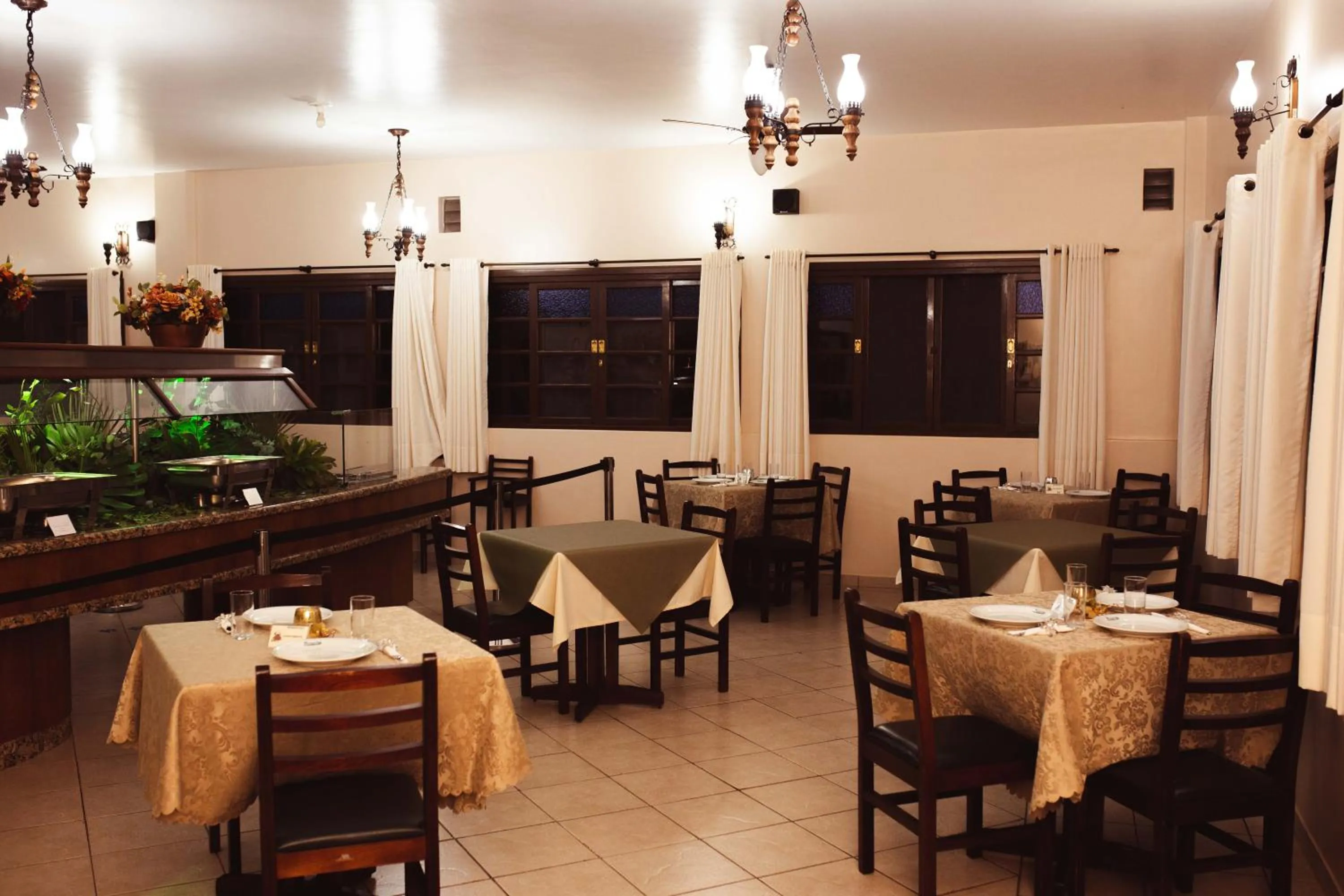 Restaurant/places to eat in Hotel Fazenda Itáytyba