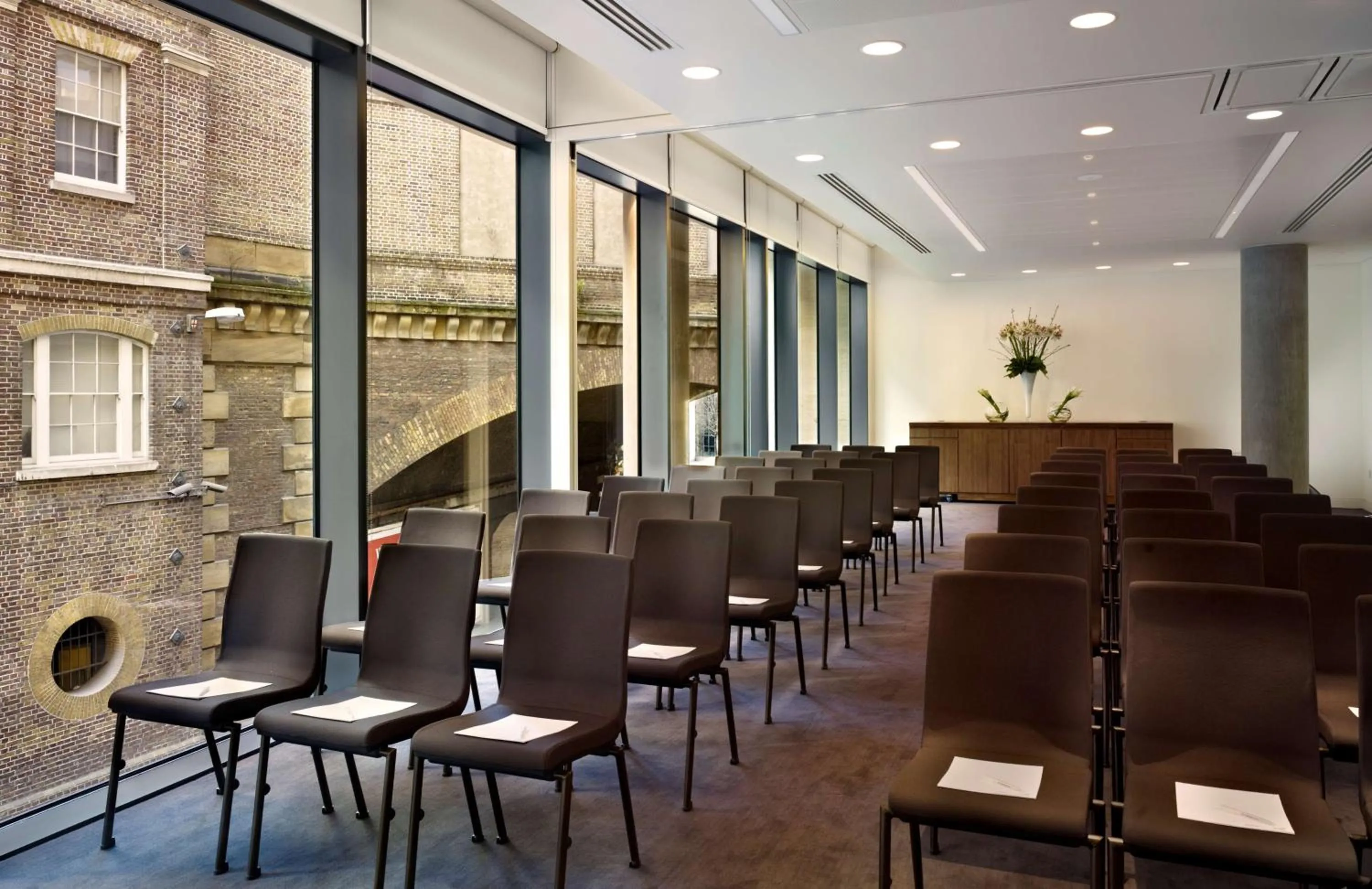 Meeting/conference room in DoubleTree by Hilton Hotel London - Tower of London